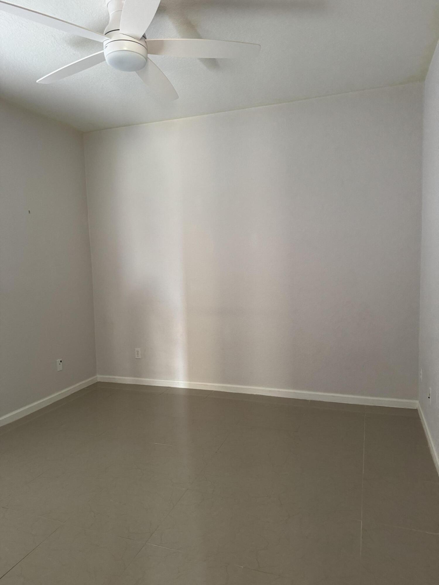 2264 Newport Isles Boulevard Property Photo 18