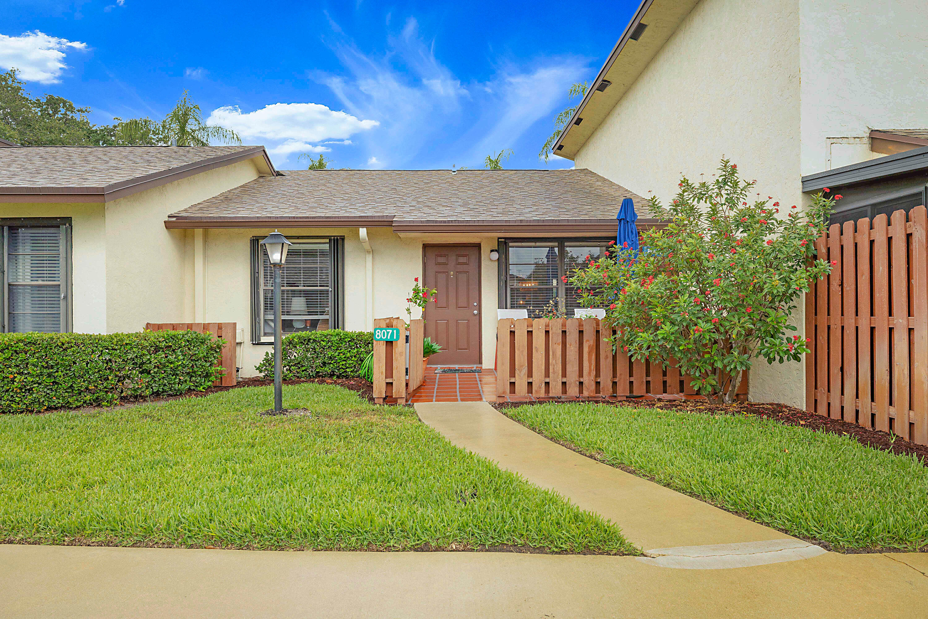 8071 Se Villa Circle Property Photo 1