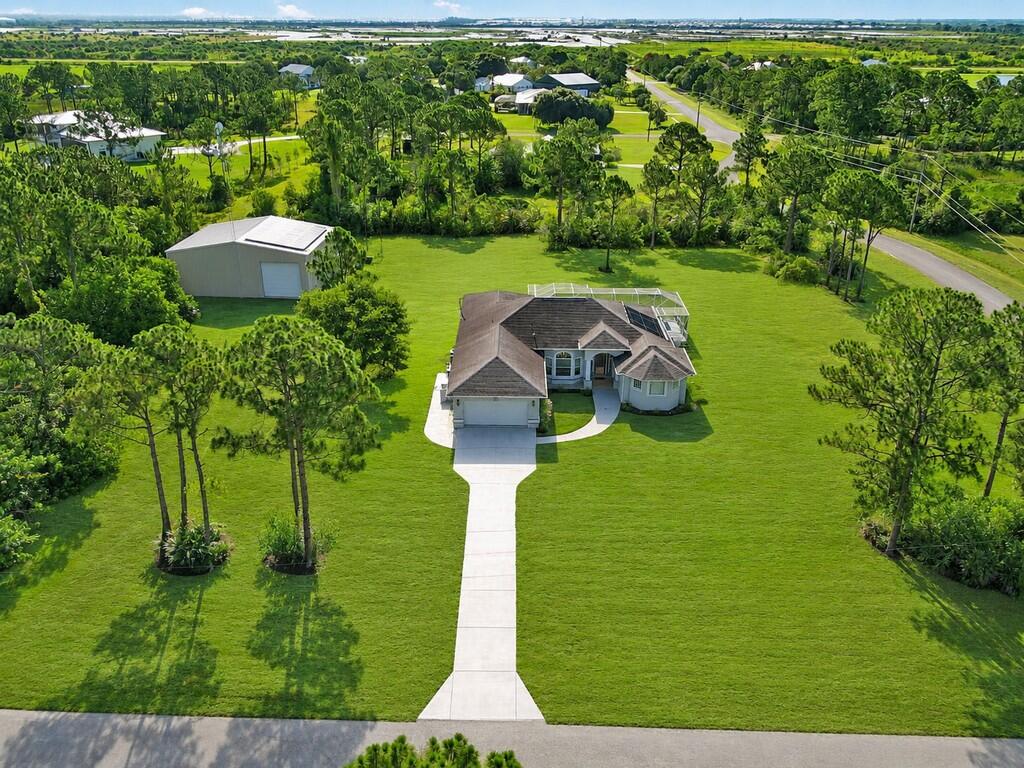 12274 Golden Eagle Street Property Photo 6