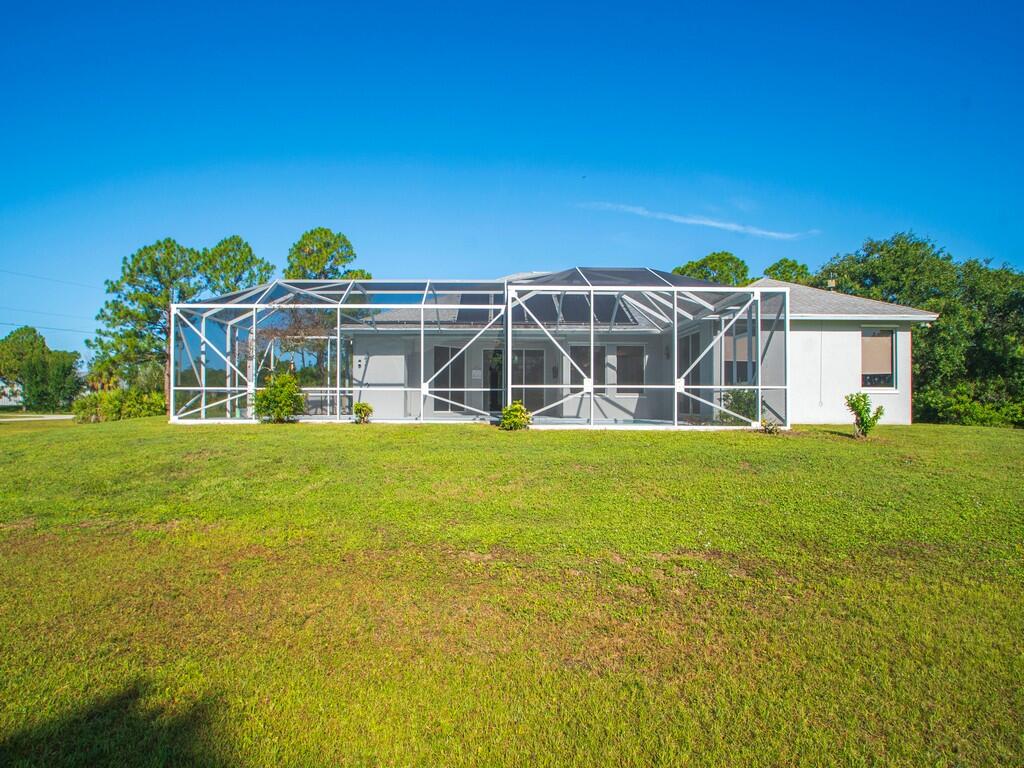 12274 Golden Eagle Street Property Photo 9
