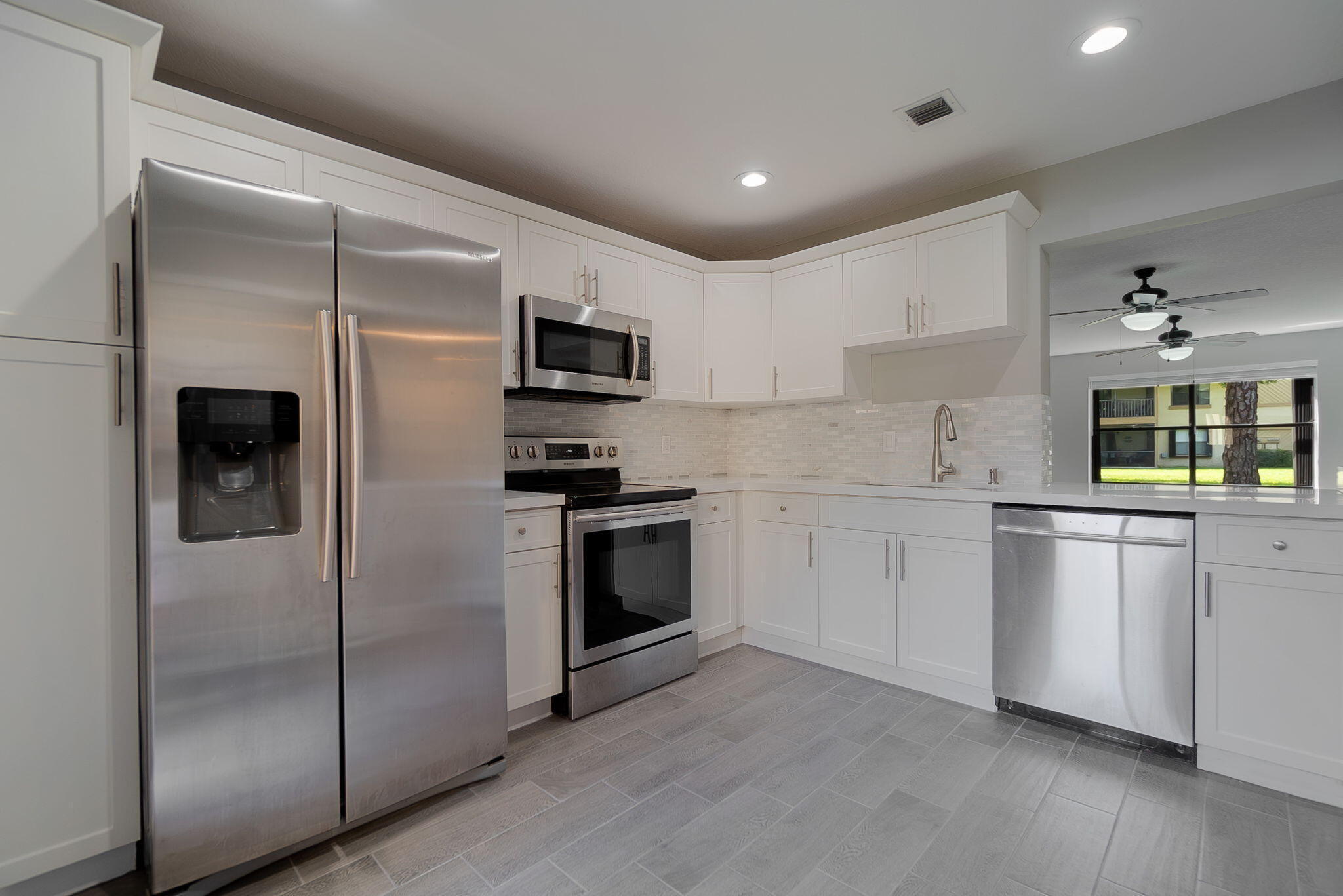 B26046946 Property Photo 1