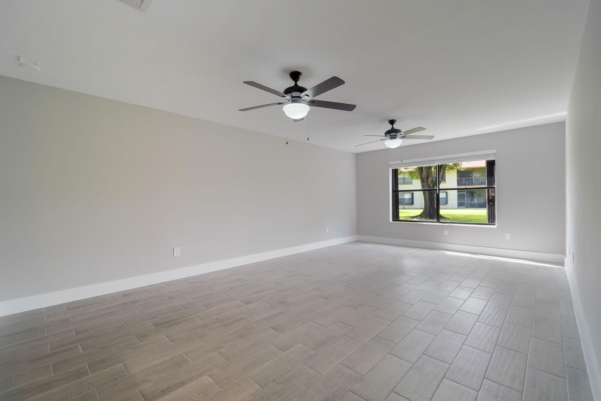 B26046946 Property Photo 4