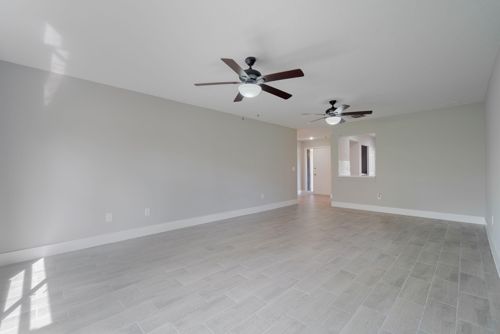 B26046946 Property Photo 6