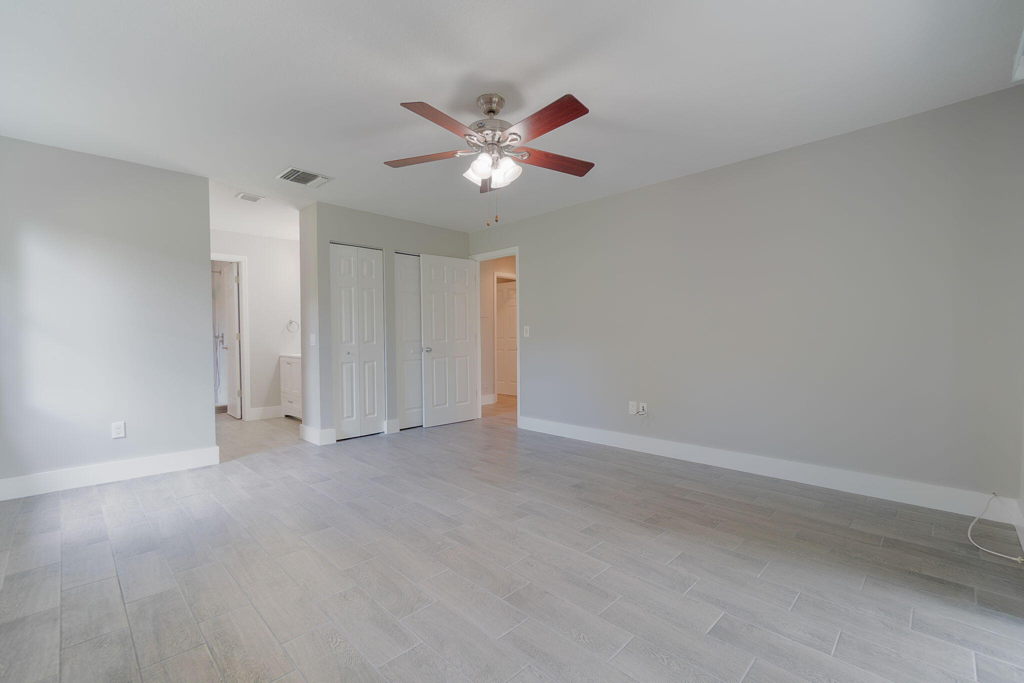 B26046946 Property Photo 17