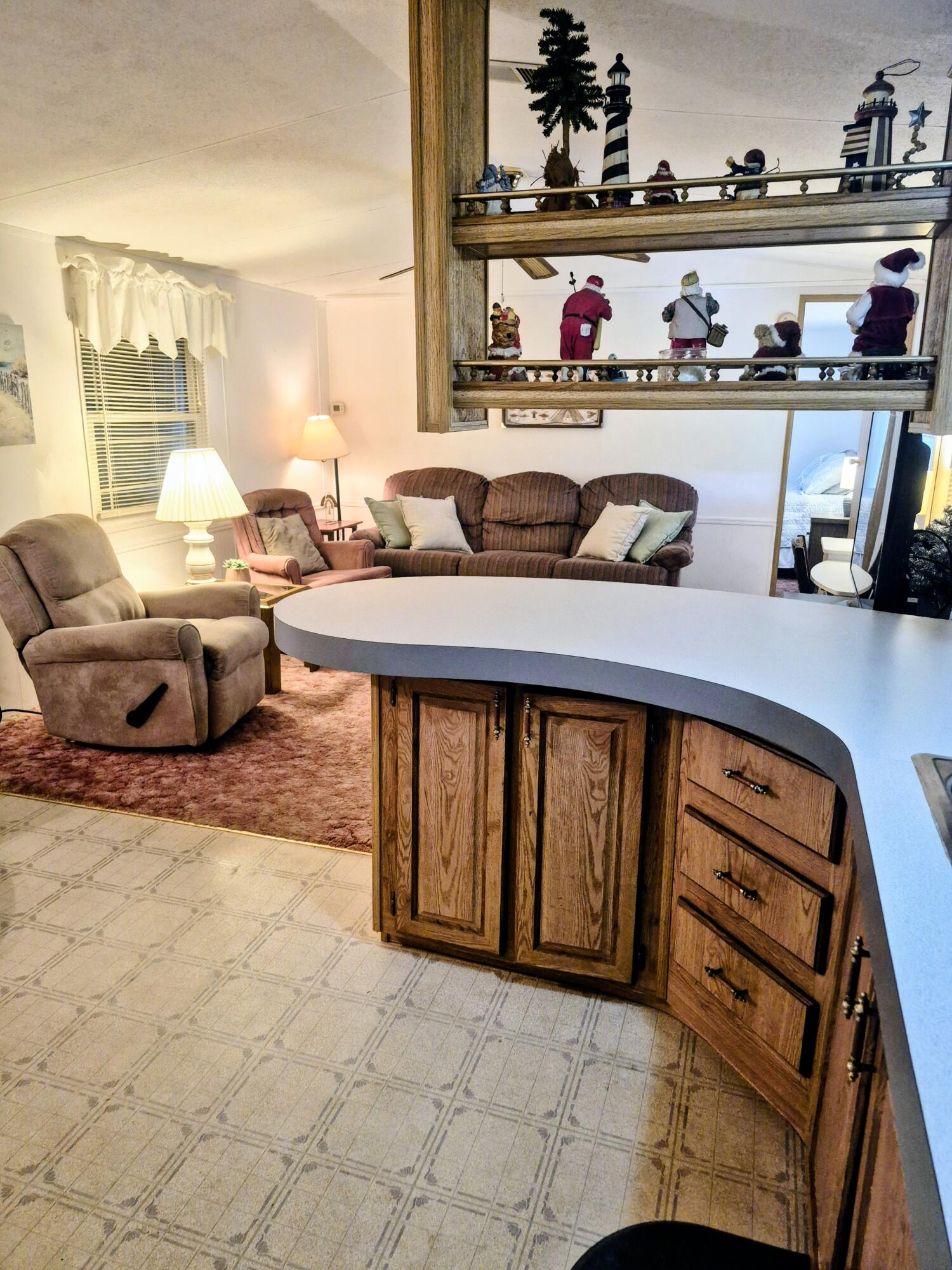 1066 Peach Lane Property Photo 4