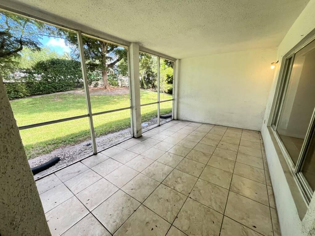 815 W Boynton Beach Boulevard 1-106 Property Photo 25