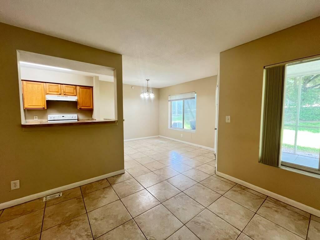 815 W Boynton Beach Boulevard 1-106 Property Photo 28
