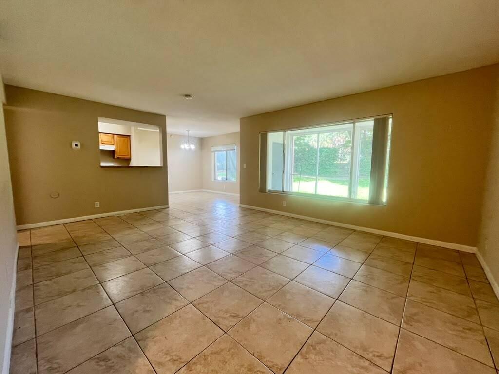 815 W Boynton Beach Boulevard 1-106 Property Photo 29