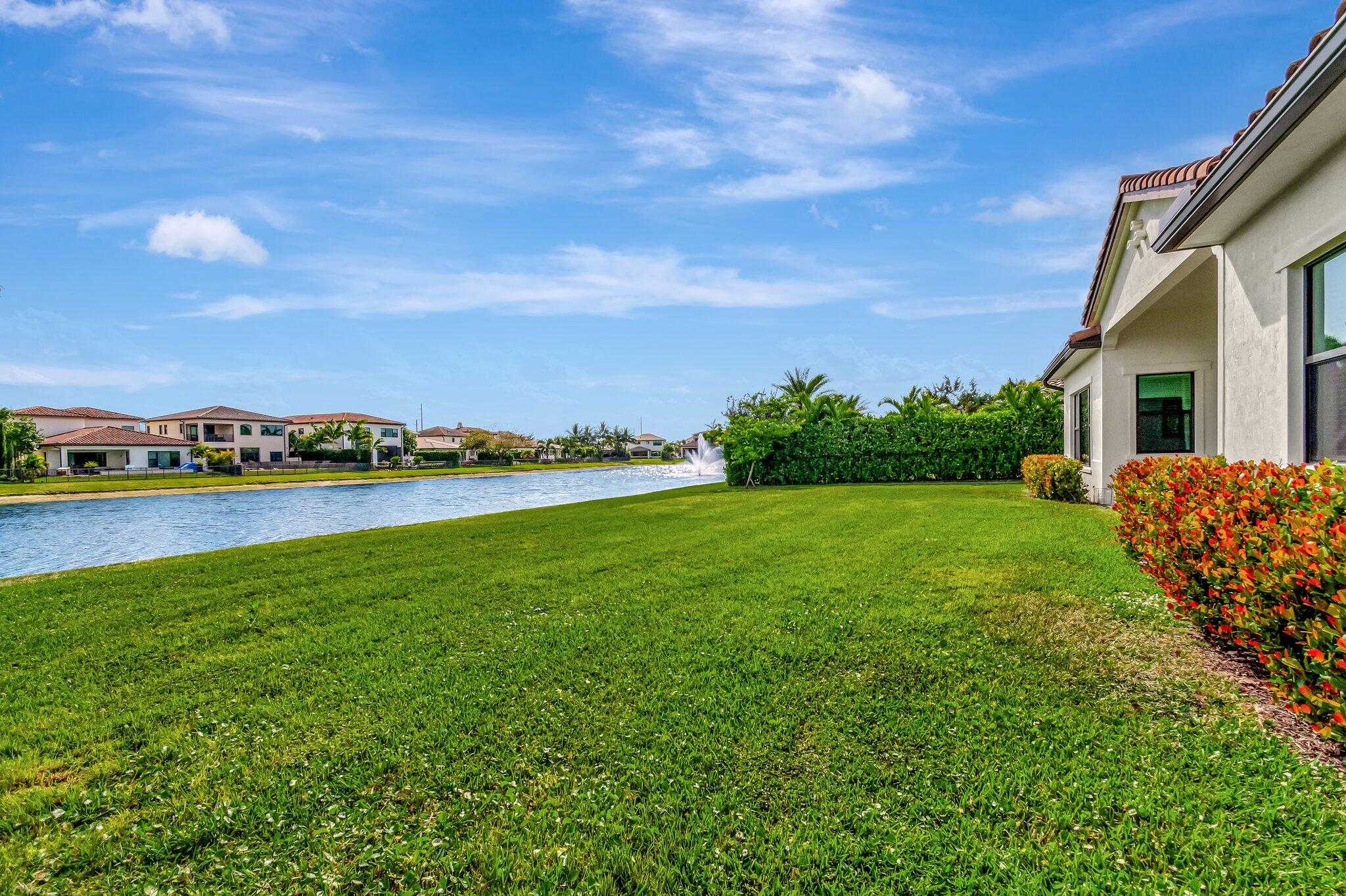 8212 Grand Prix Lane Property Photo 17