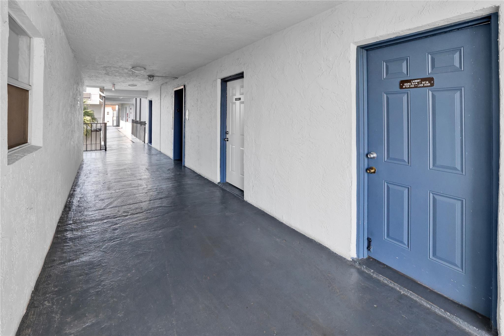 2800 Somerset Drive 418j Property Photo 13
