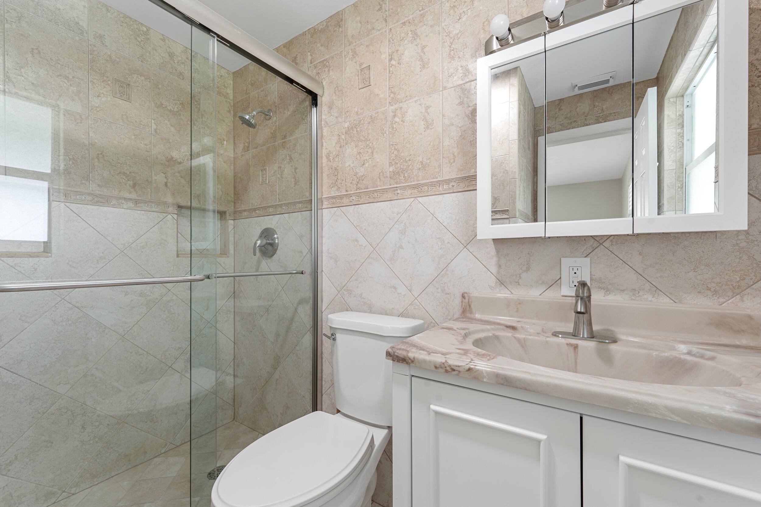 204 Circle E Property Photo 30