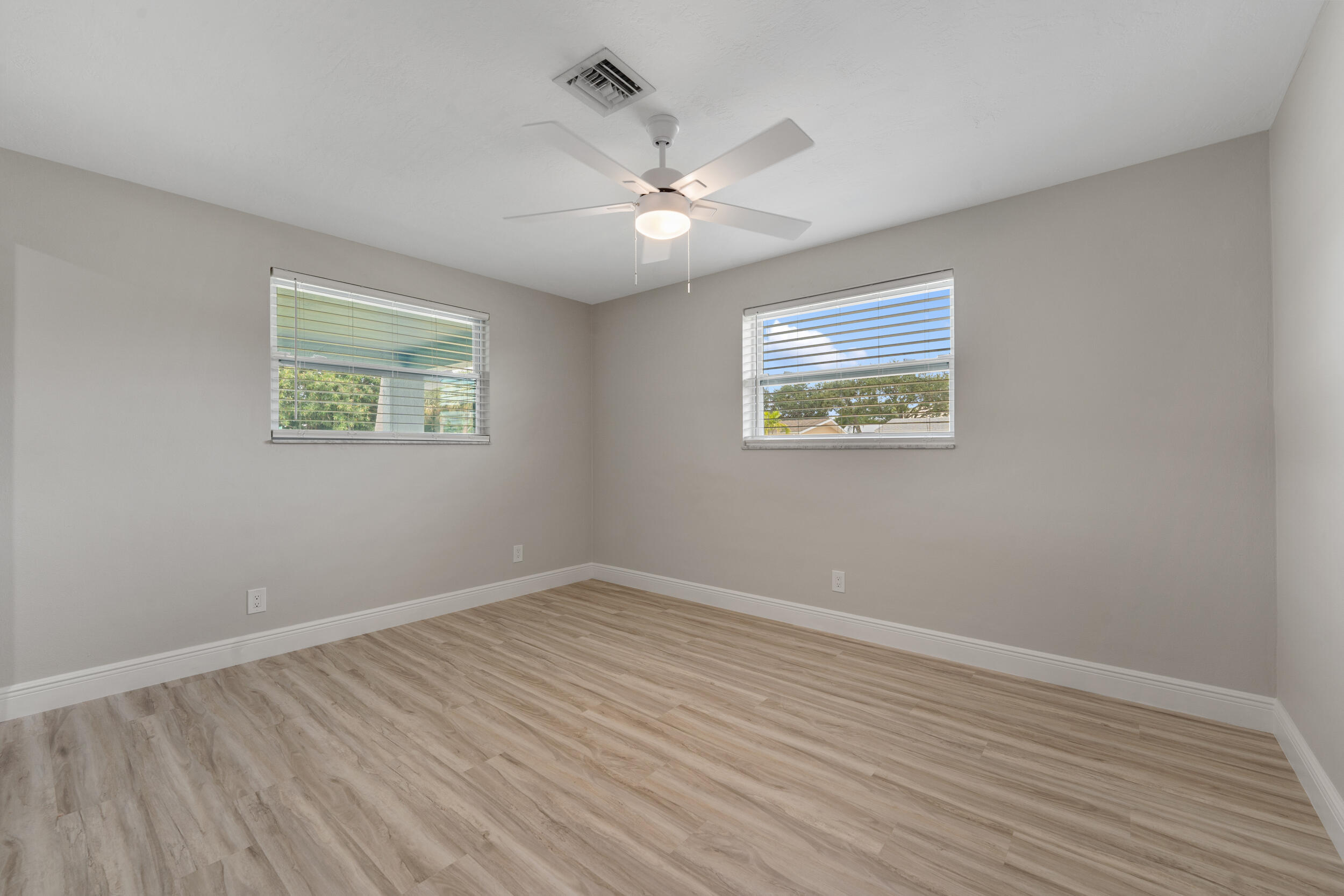 204 Circle E Property Photo 31