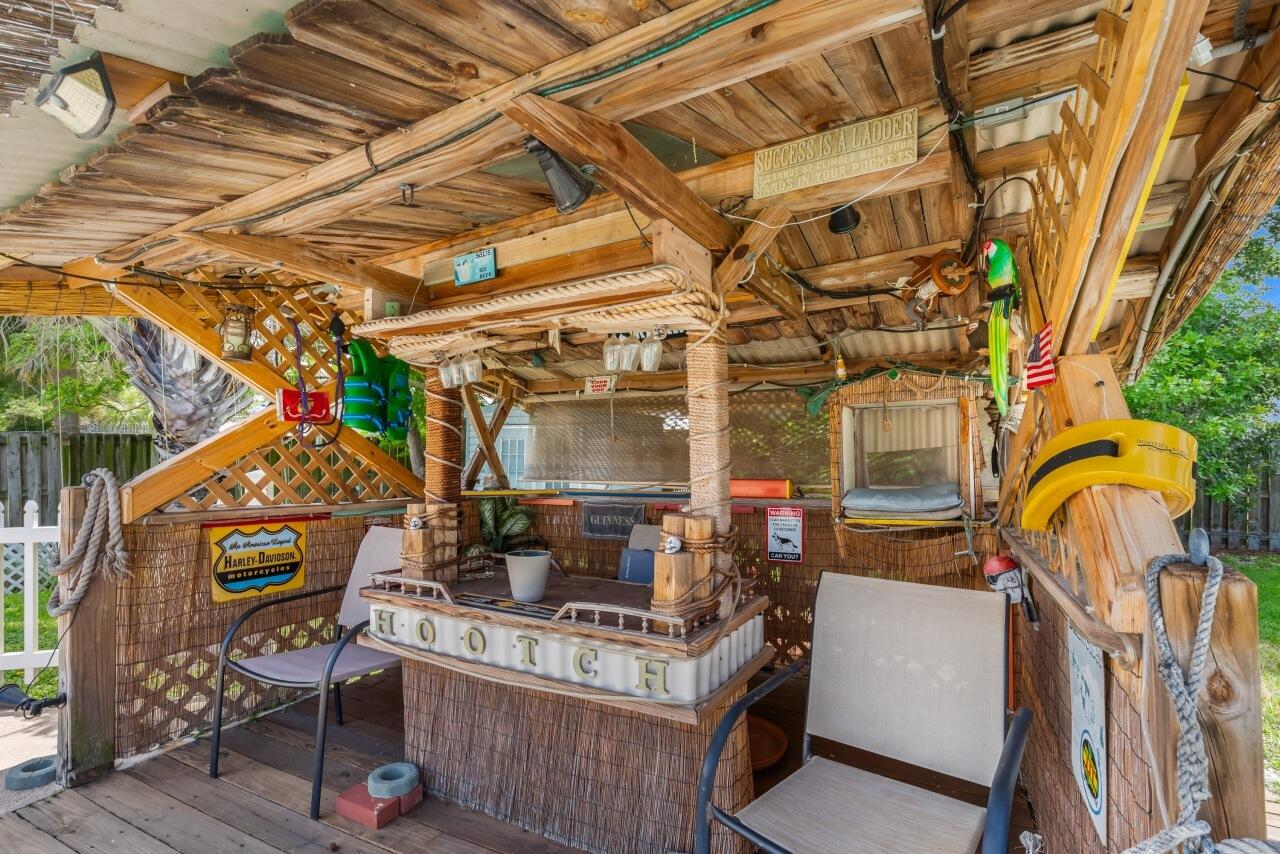 1636 Ne Darlich Avenue Property Photo 42