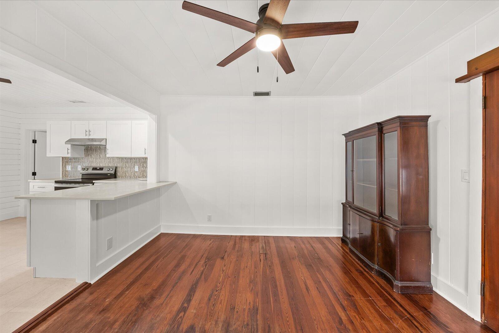 705 Se Stypmann Boulevard Property Photo 7
