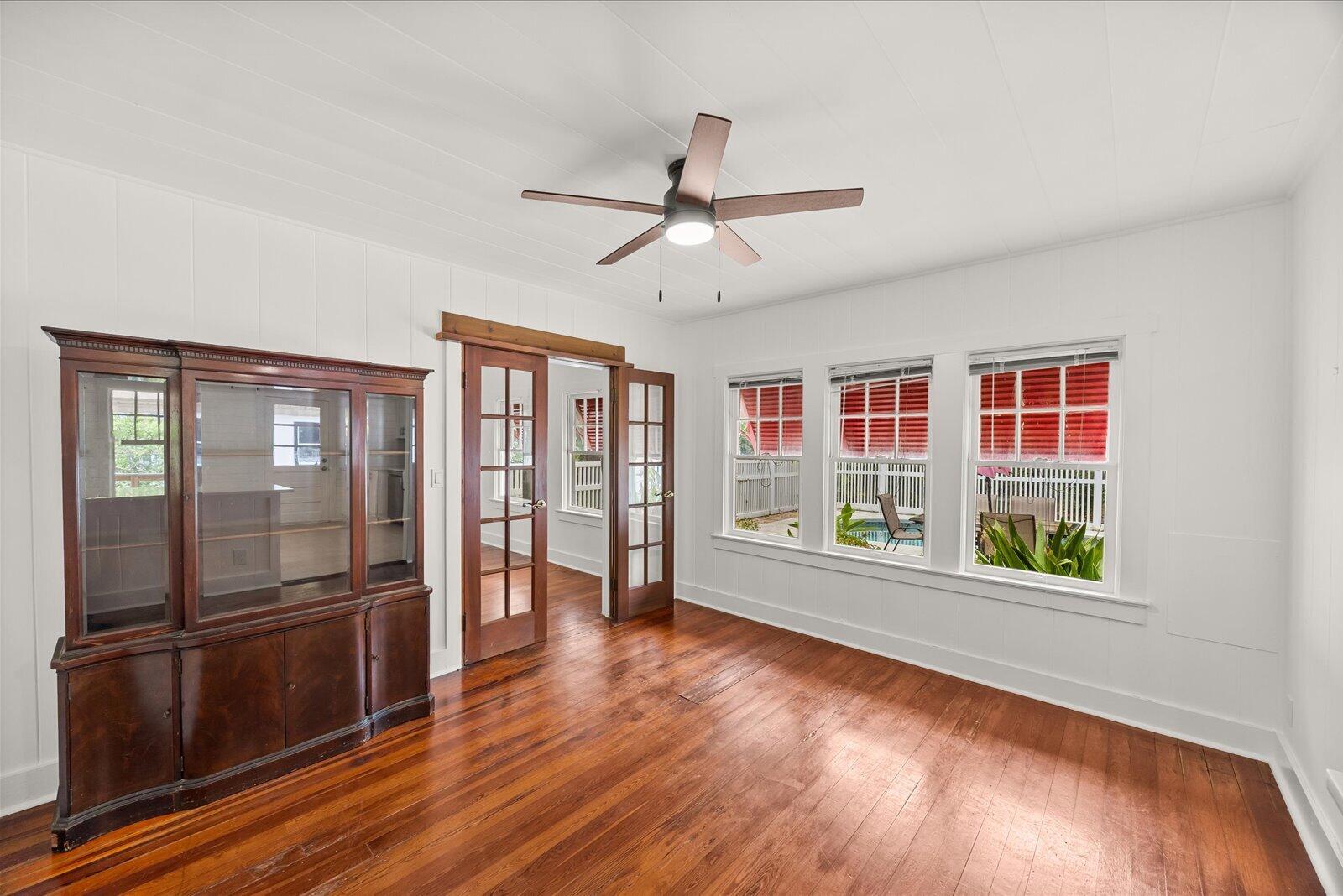 705 Se Stypmann Boulevard Property Photo 8