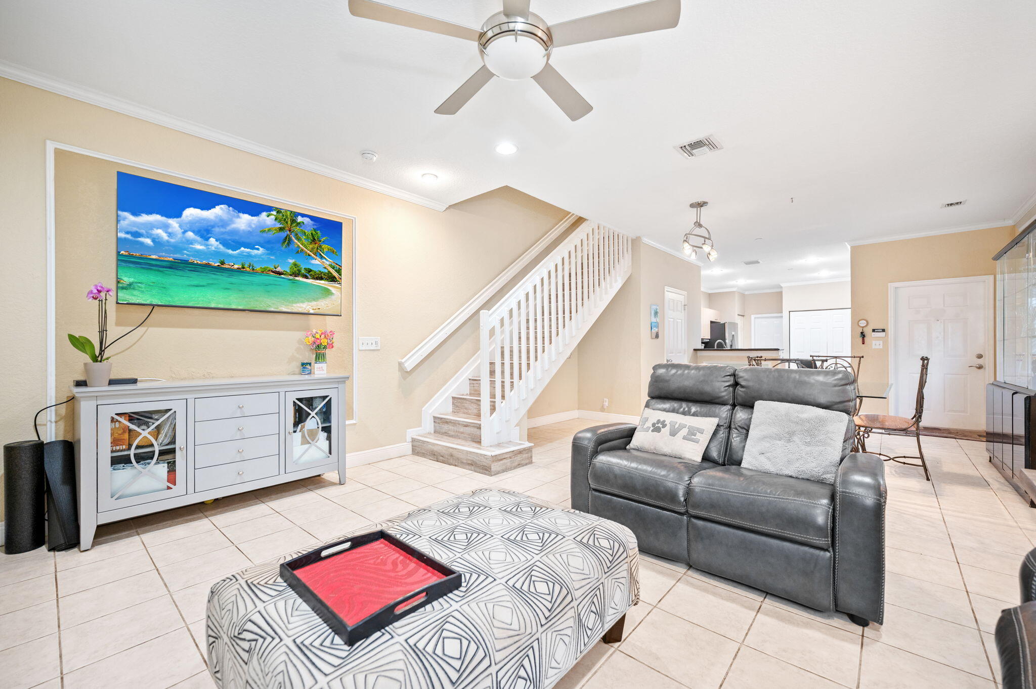 4212 Vineyard Circle Property Photo 8