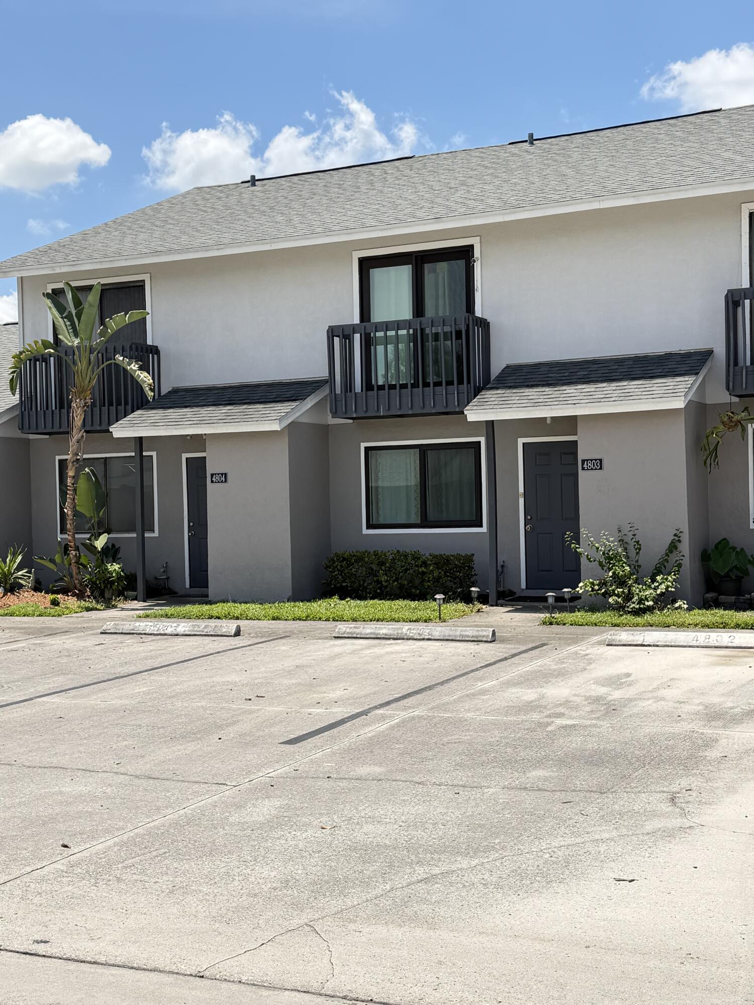 4803 Pier Drive Property Photo 7