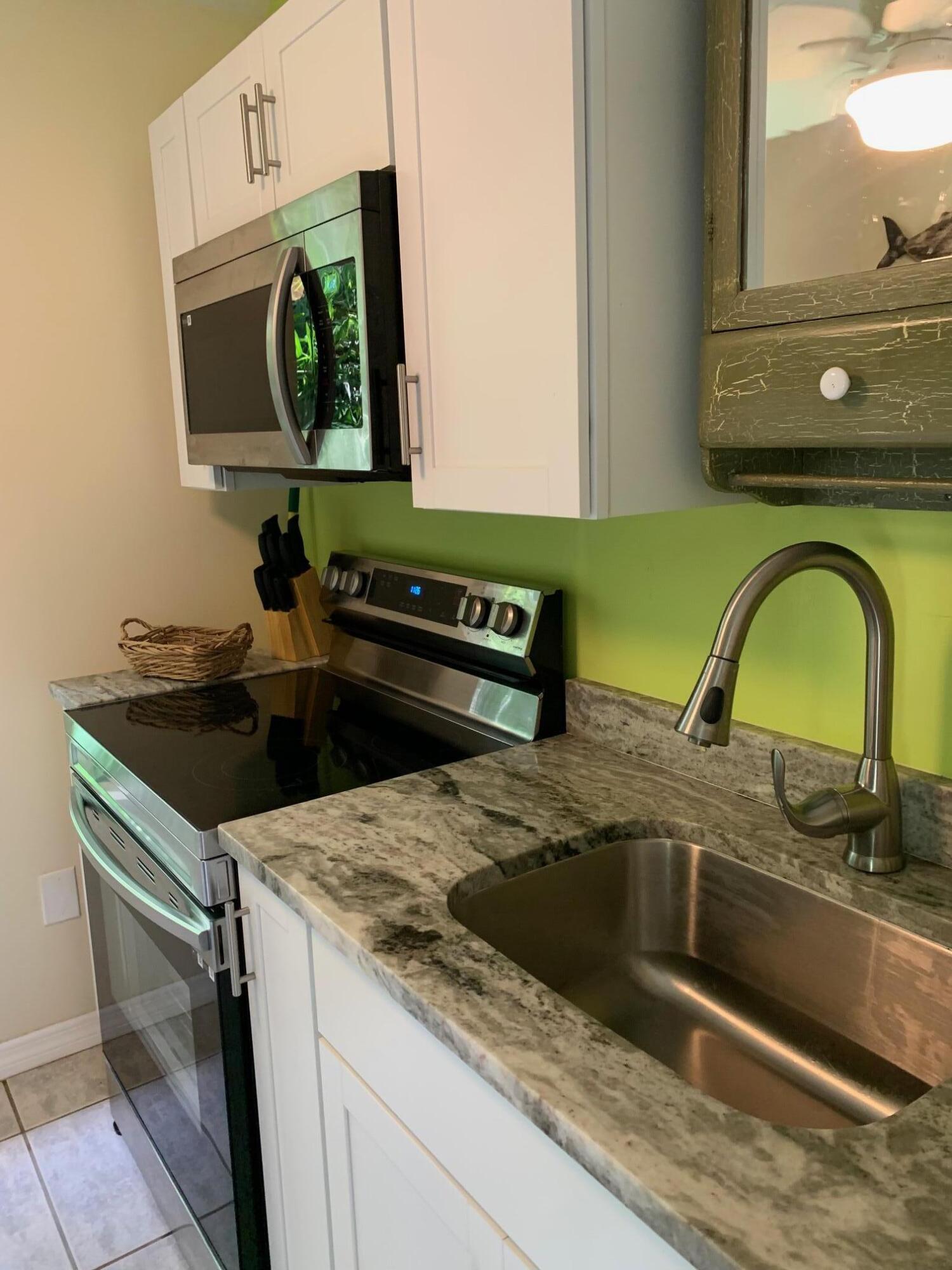 B26047060 Property Photo 12
