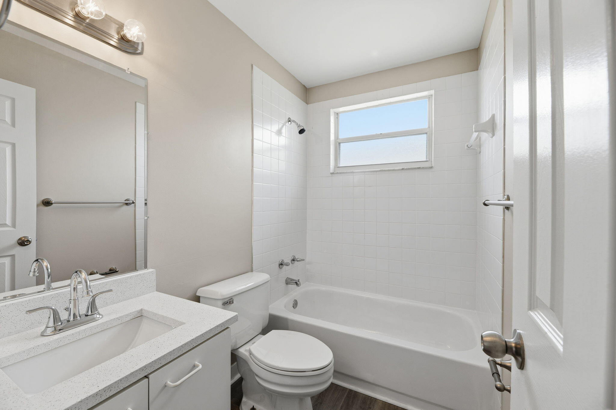 5477 Nw 44th Way Property Photo 30