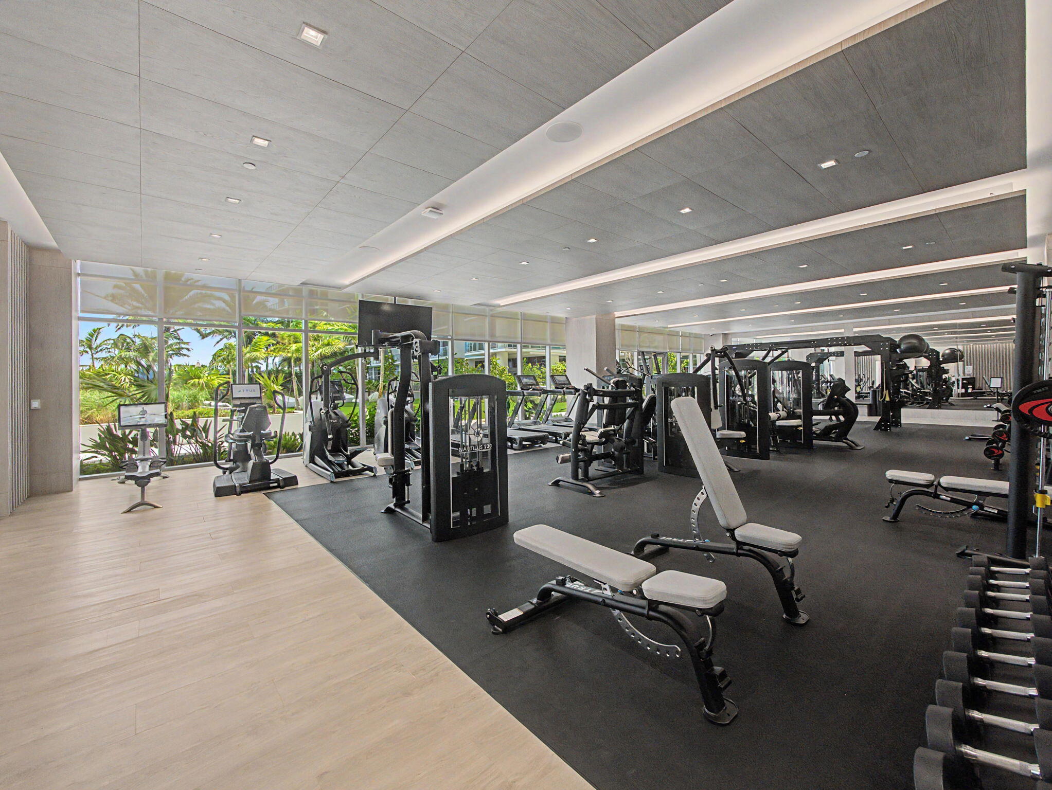 220 Lake Shore Drive 621 Property Photo 60