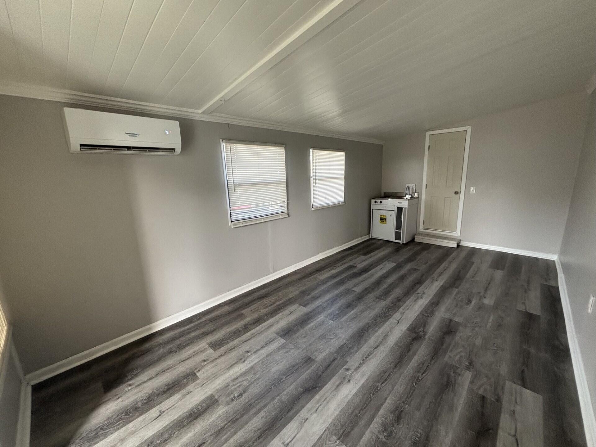 4530 Nw 68th Court Property Photo 23