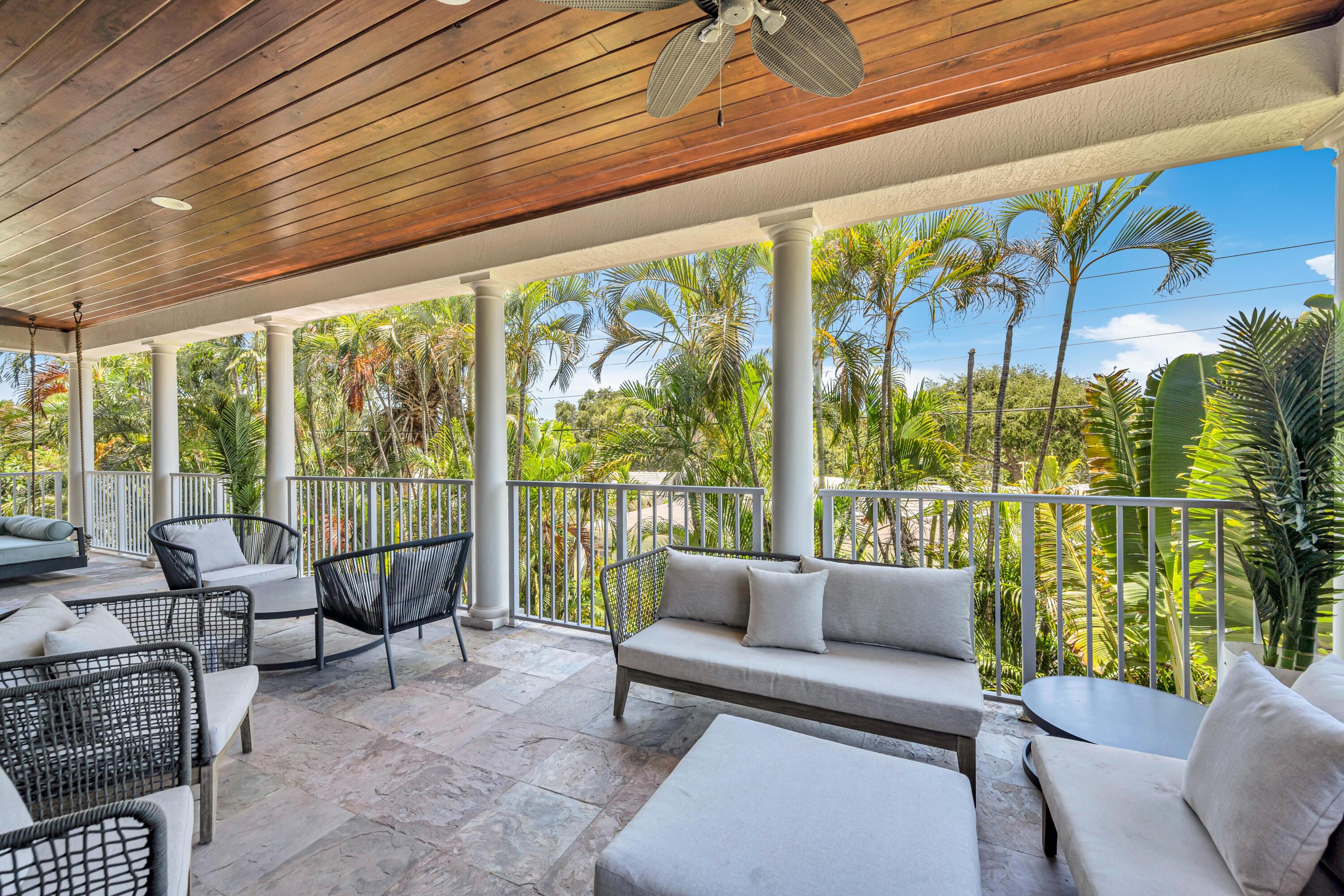 1958 Harbourview Drive Property Photo 46