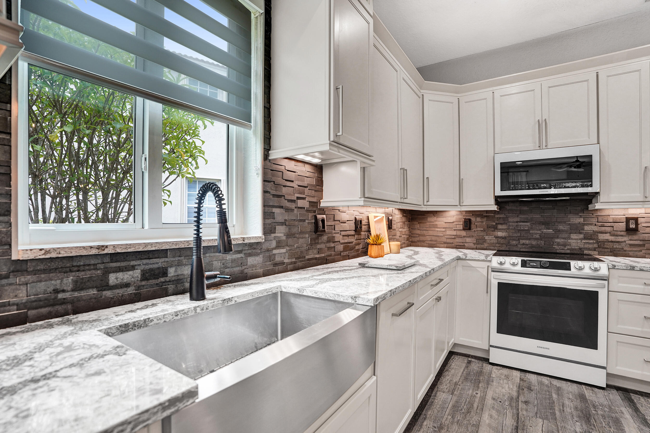 706 Tulip Circle Property Photo 28