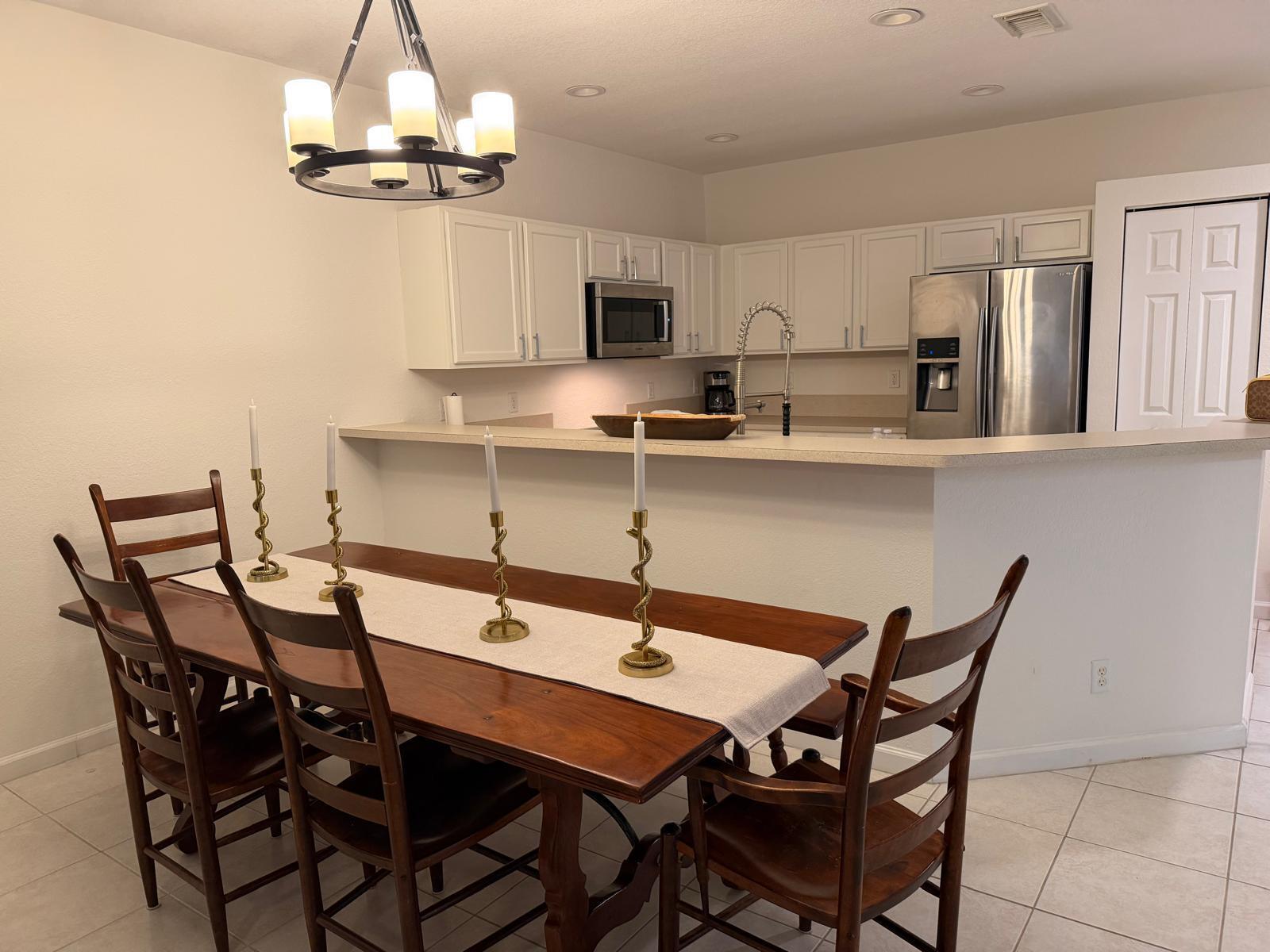 13428 Georgian Court Property Photo 5