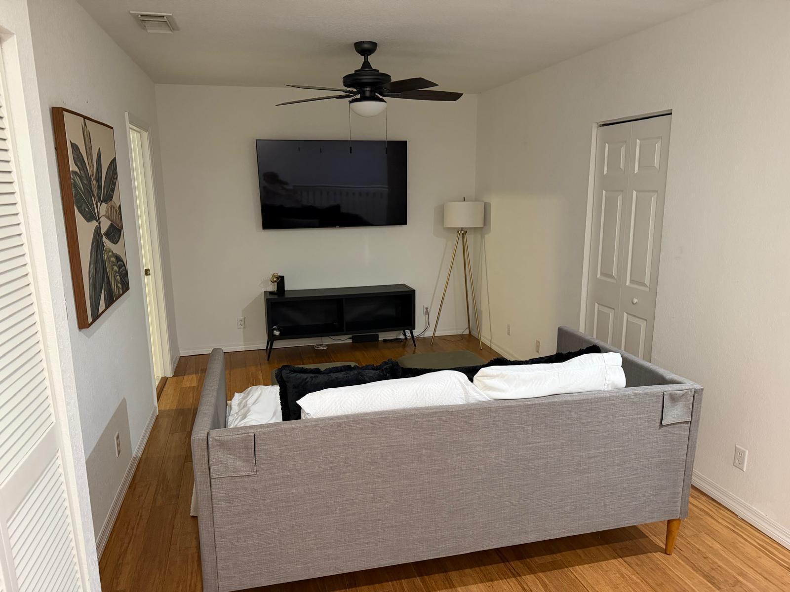 13428 Georgian Court Property Photo 11