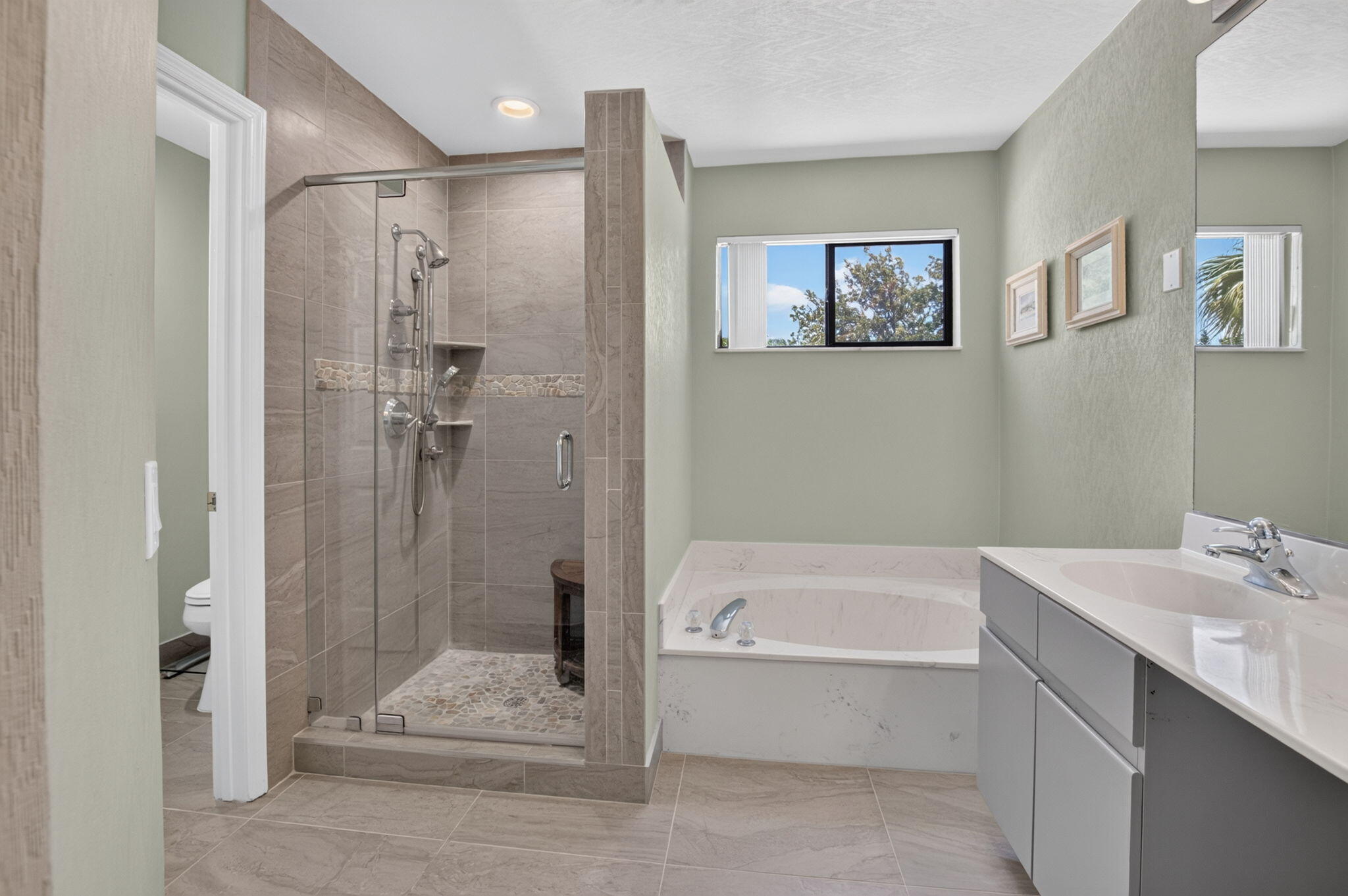 21692 Cromwell Circle Property Photo 34