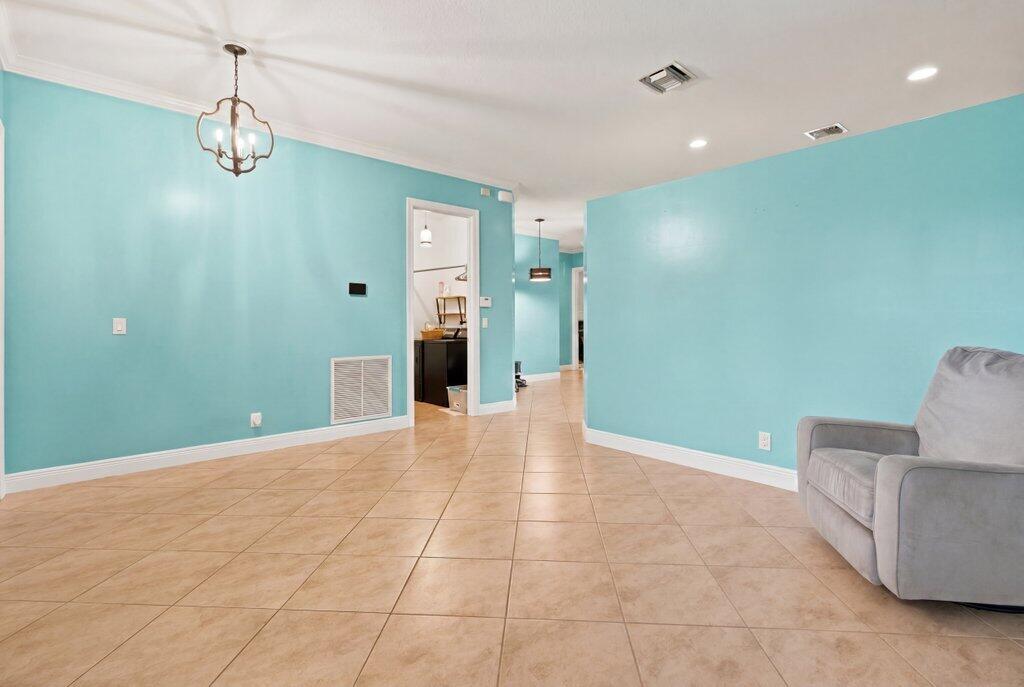 18310 42nd Road N Property Photo 7