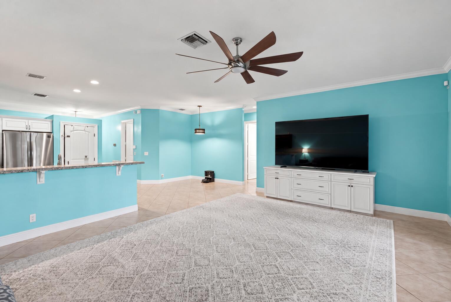 18310 42nd Road N Property Photo 15