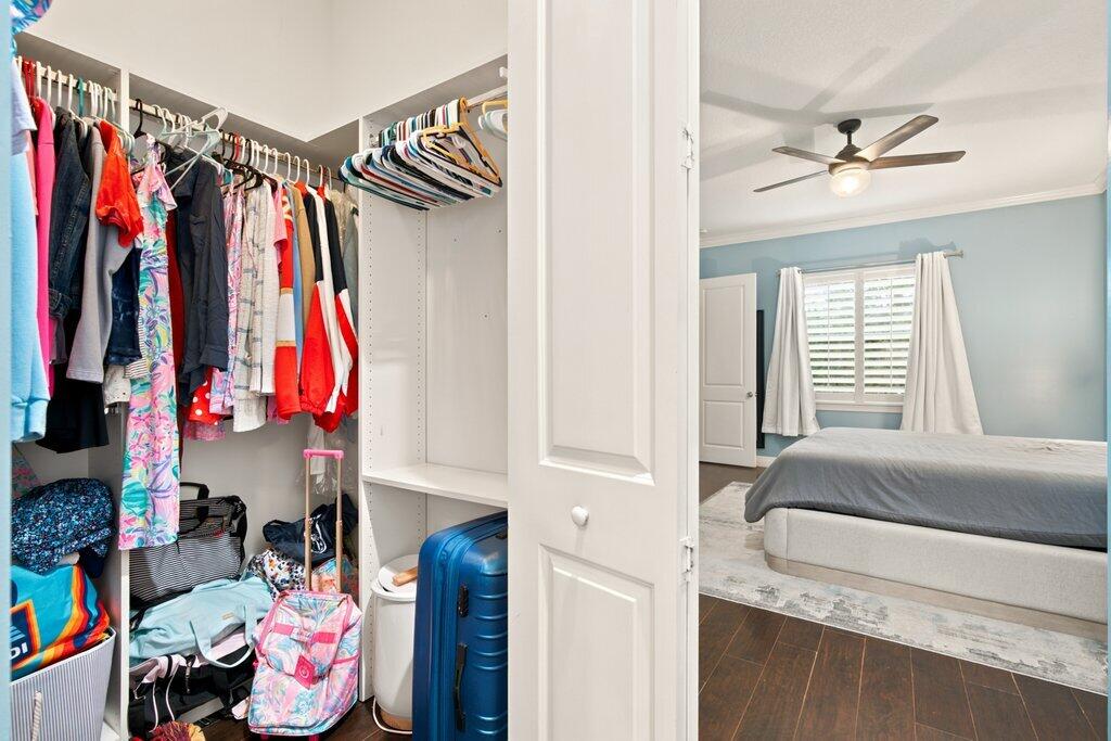 18310 42nd Road N Property Photo 24