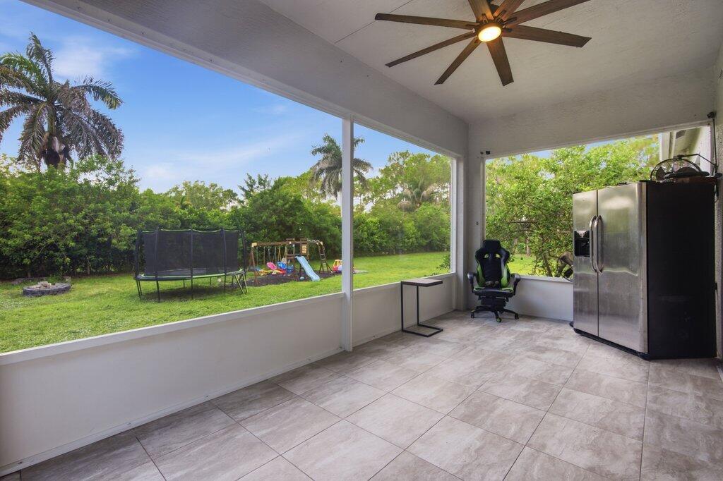 18310 42nd Road N Property Photo 36