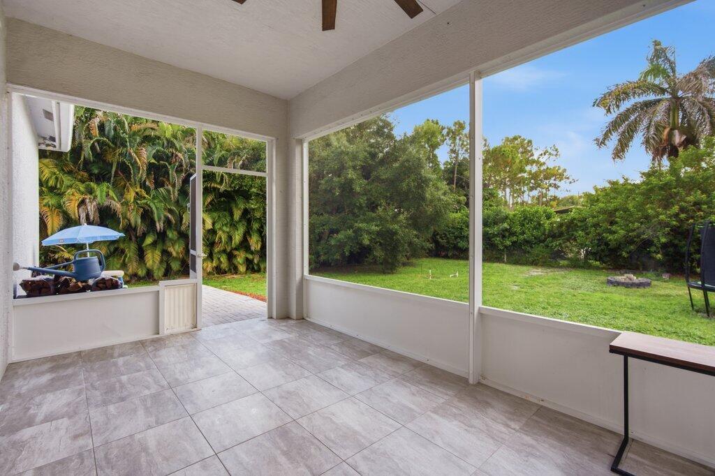 18310 42nd Road N Property Photo 37