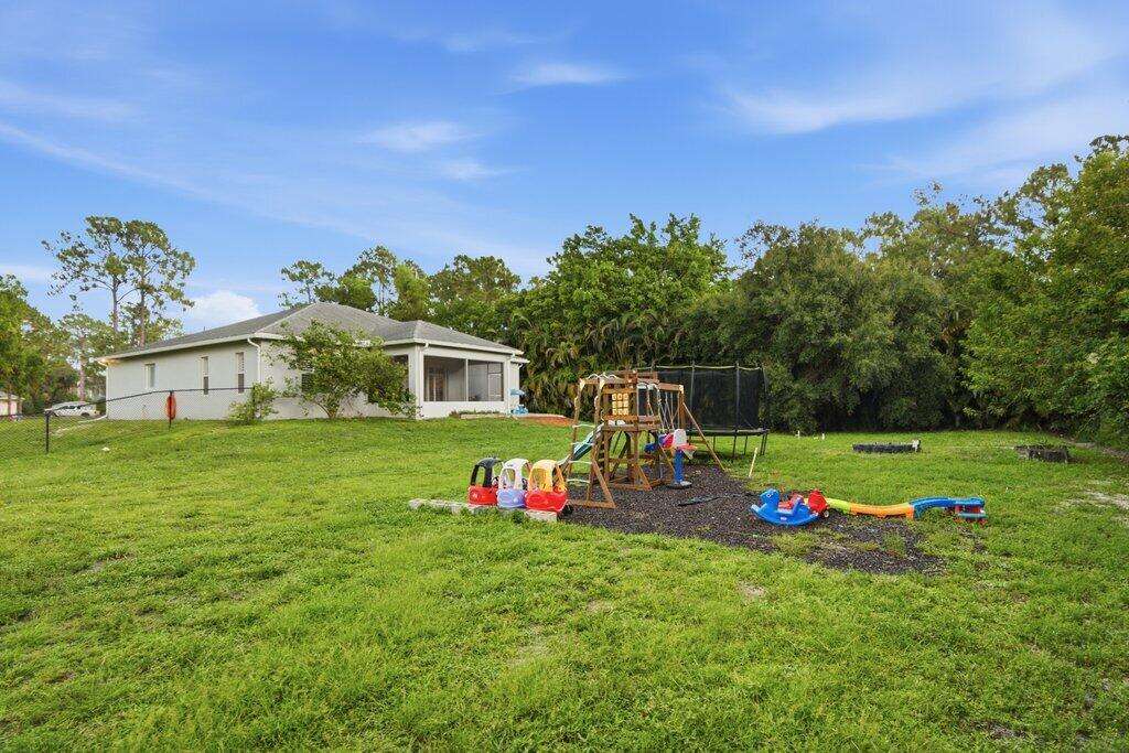 18310 42nd Road N Property Photo 41