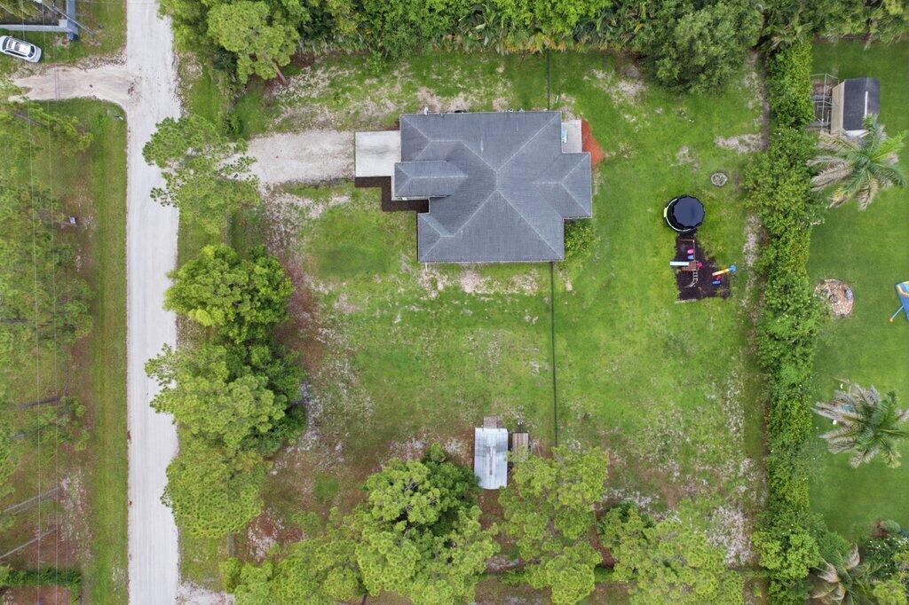18310 42nd Road N Property Photo 46