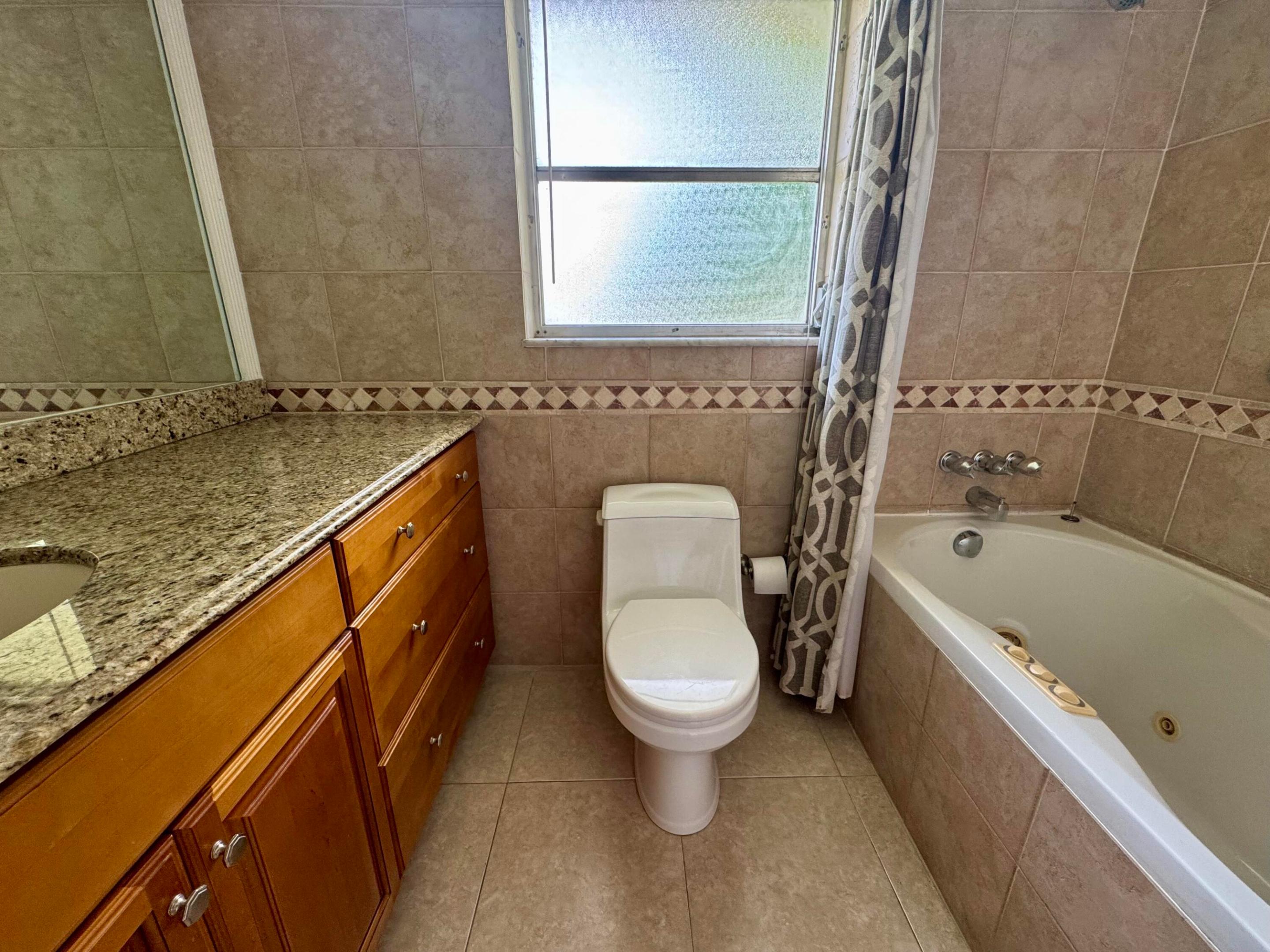 2601 S Course Drive 401 Property Photo 6