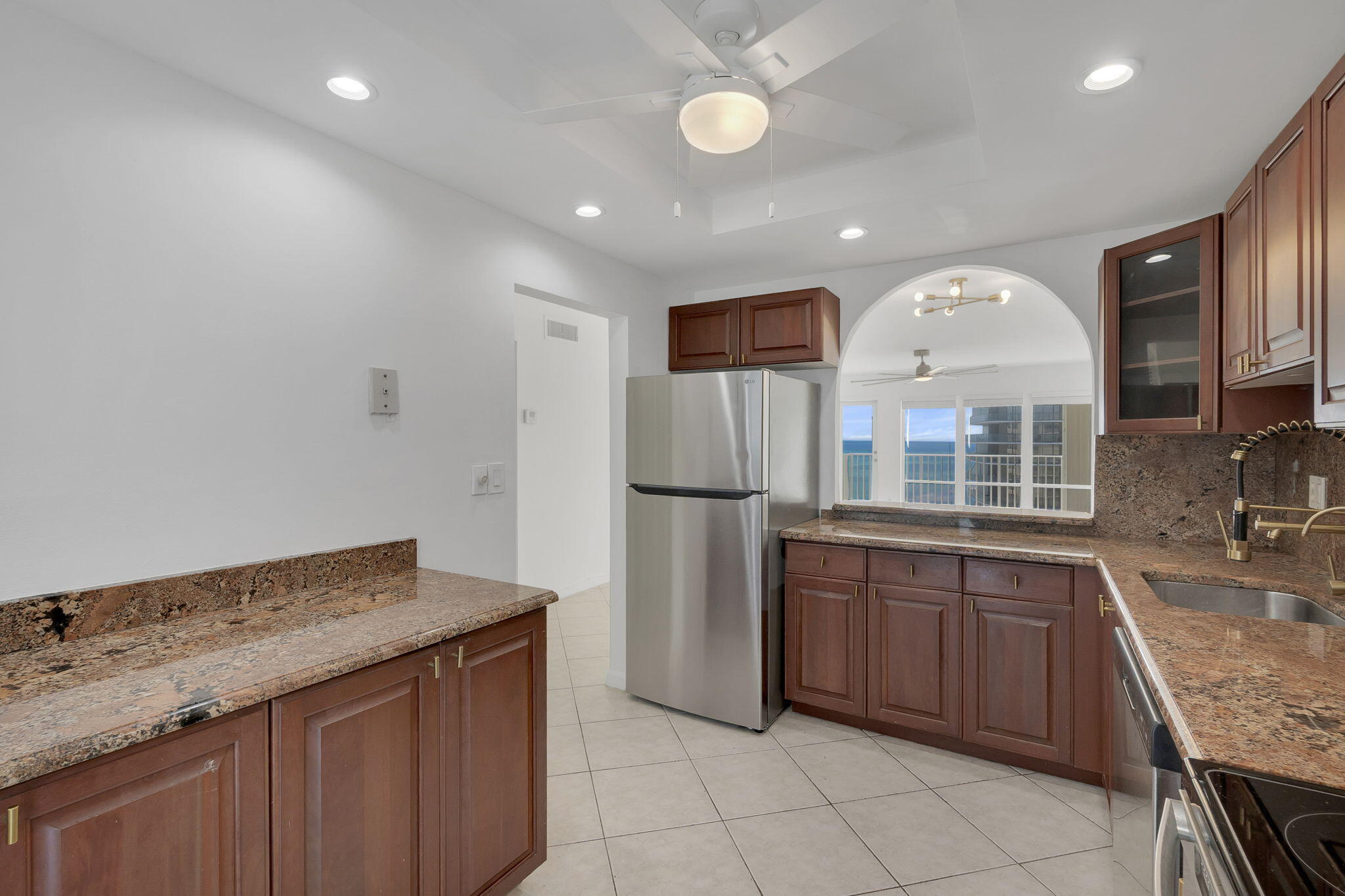 750 N Ocean Boulevard 1904 Property Photo 14