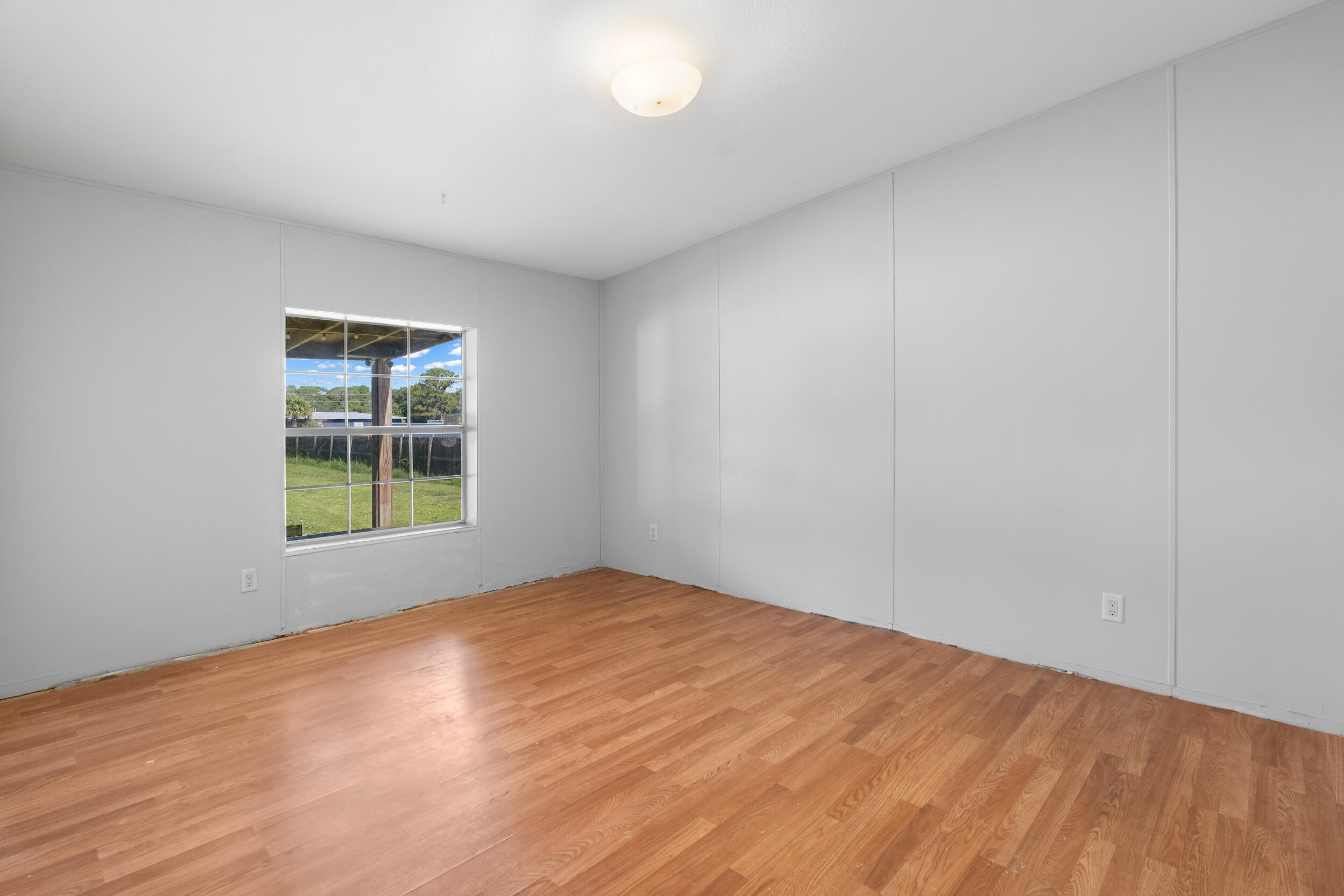 170 S Lindero Street Property Photo 22
