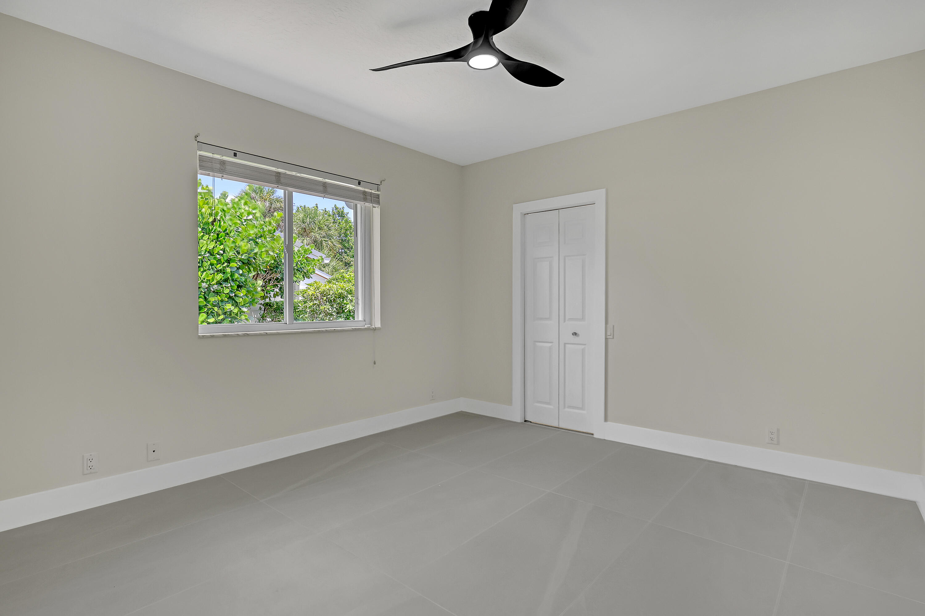 121 Olympus Way Property Photo 43