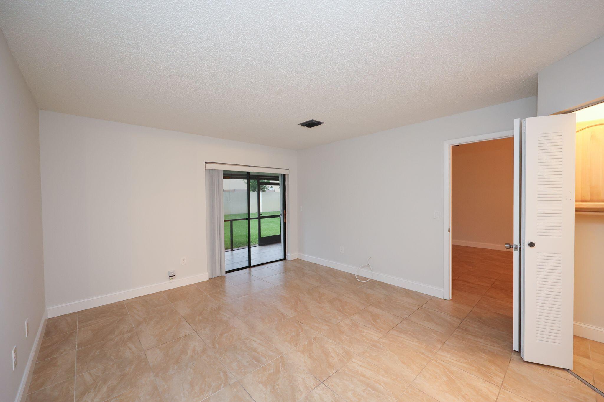 10127 E Boca Bend E B2 Property Photo 26
