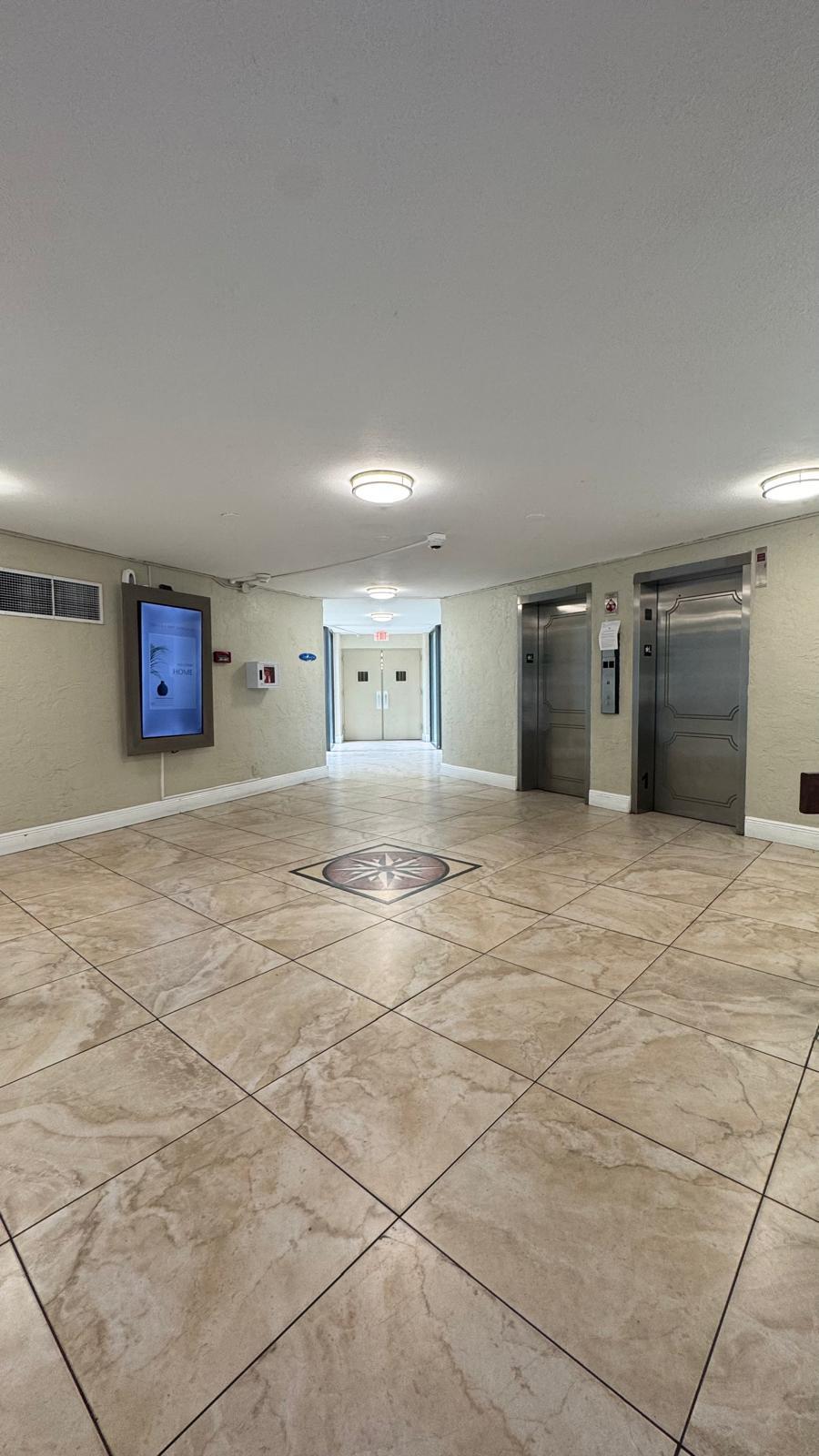 4222 Inverrary Boulevard 4509 Property Photo 2