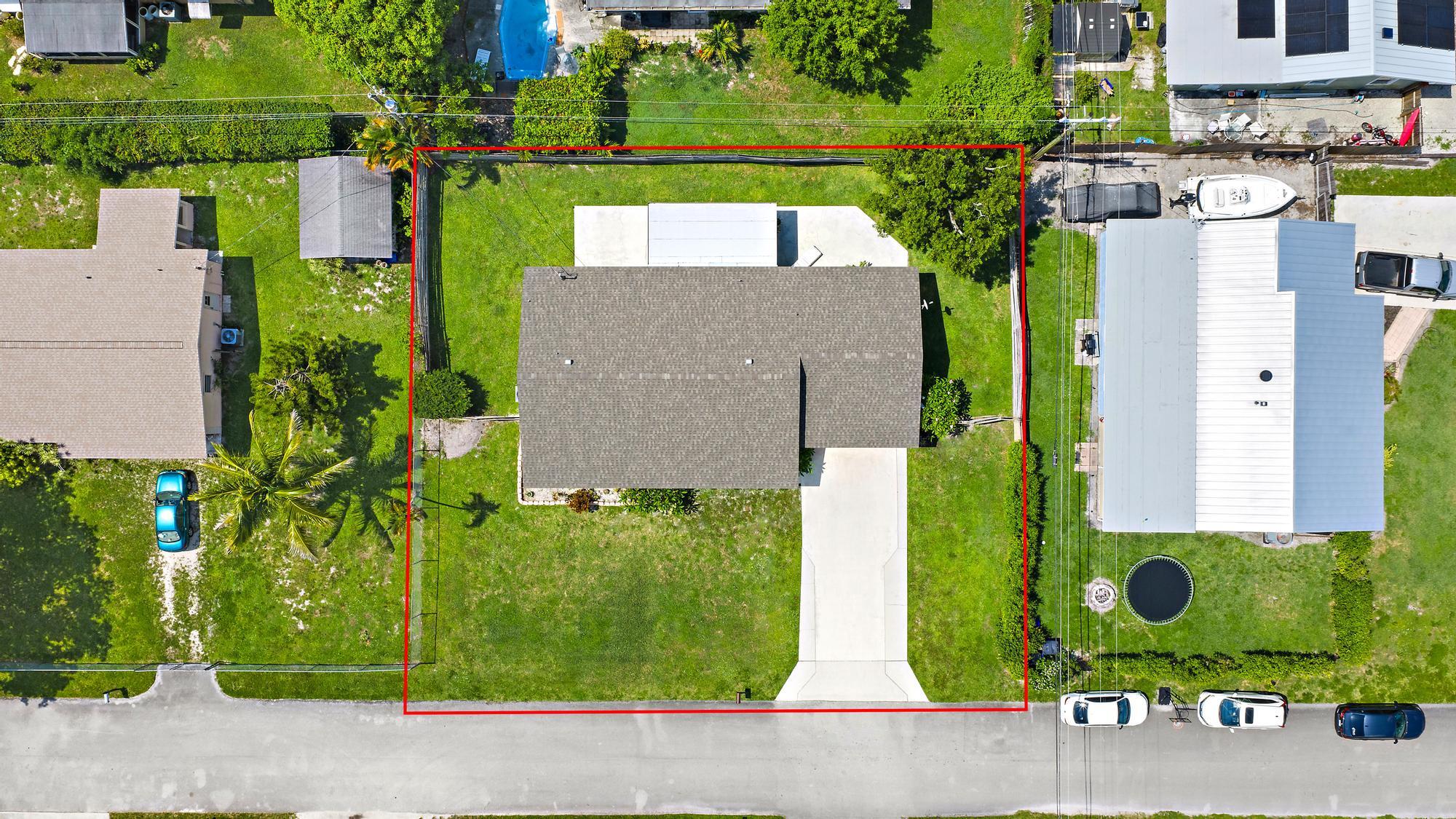 9090 Palladium Place Property Photo 8