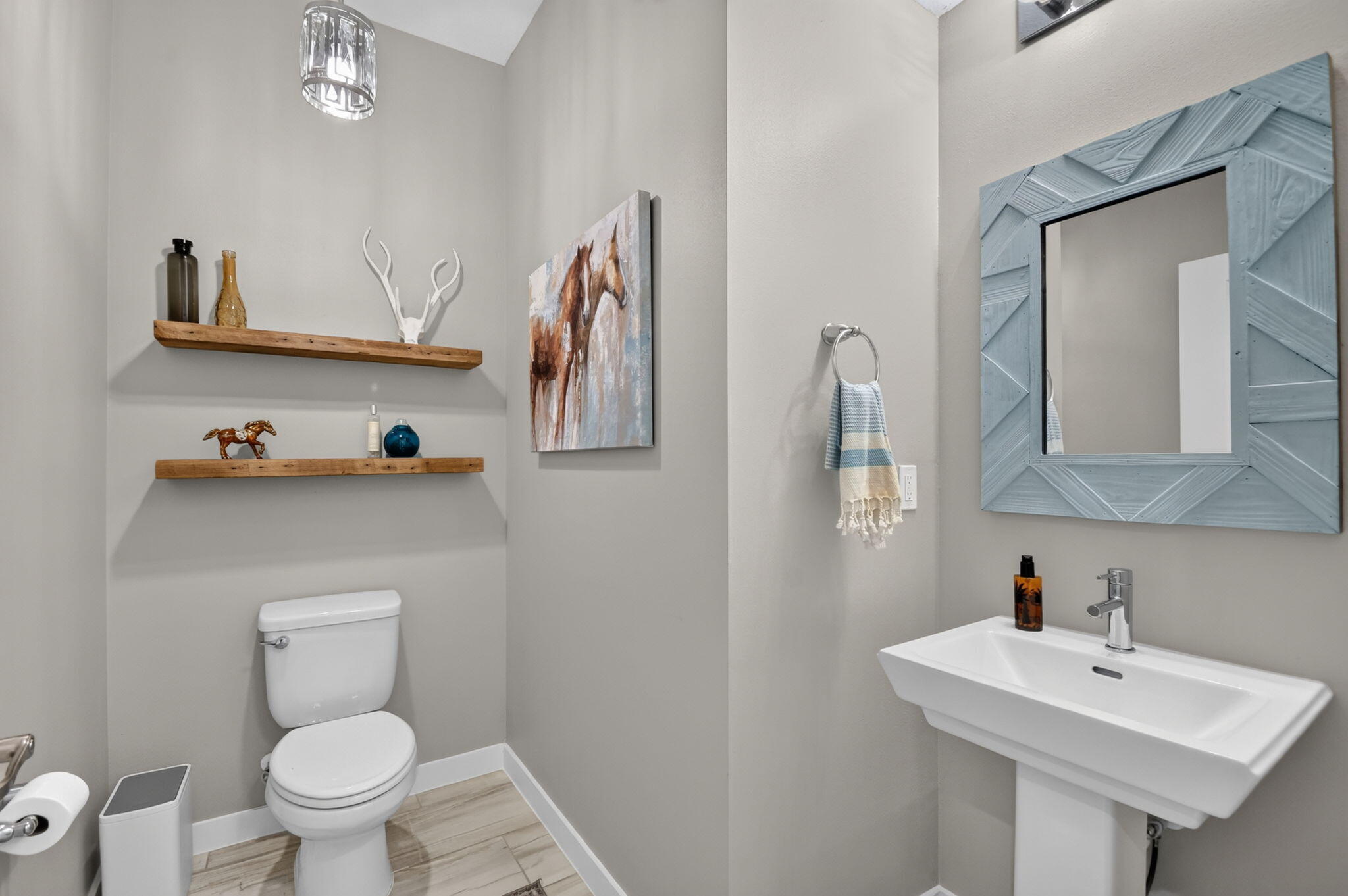 8789 Antarus Drive Property Photo 14