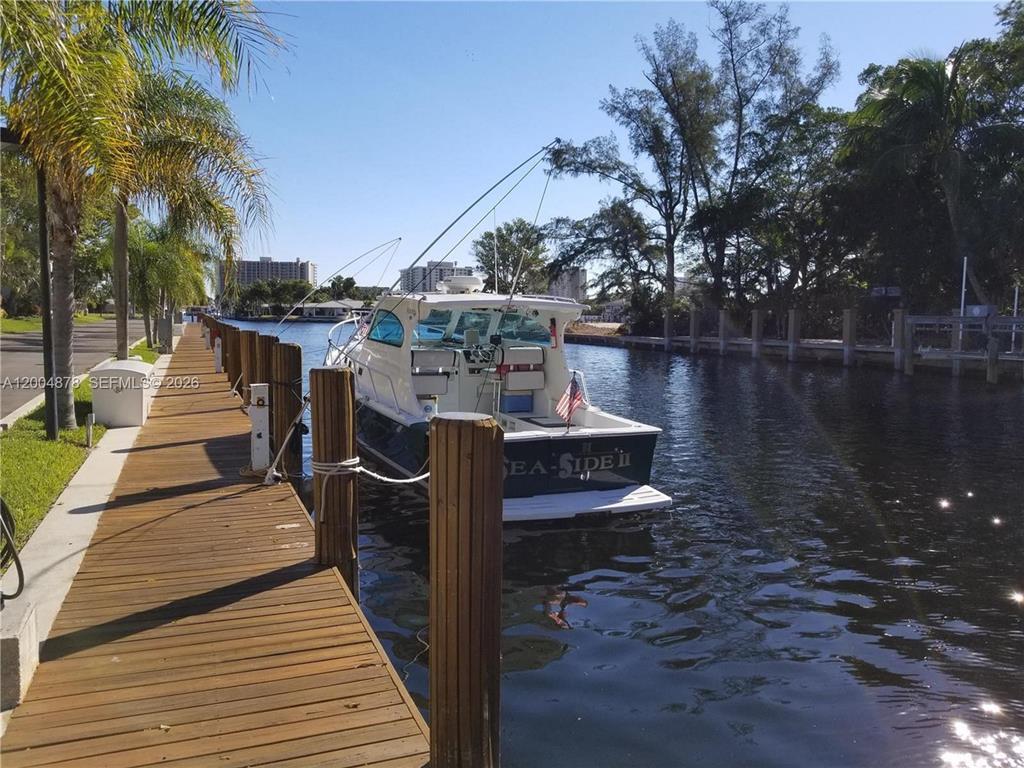 6207 Bay Club Drive 1 Property Photo 18