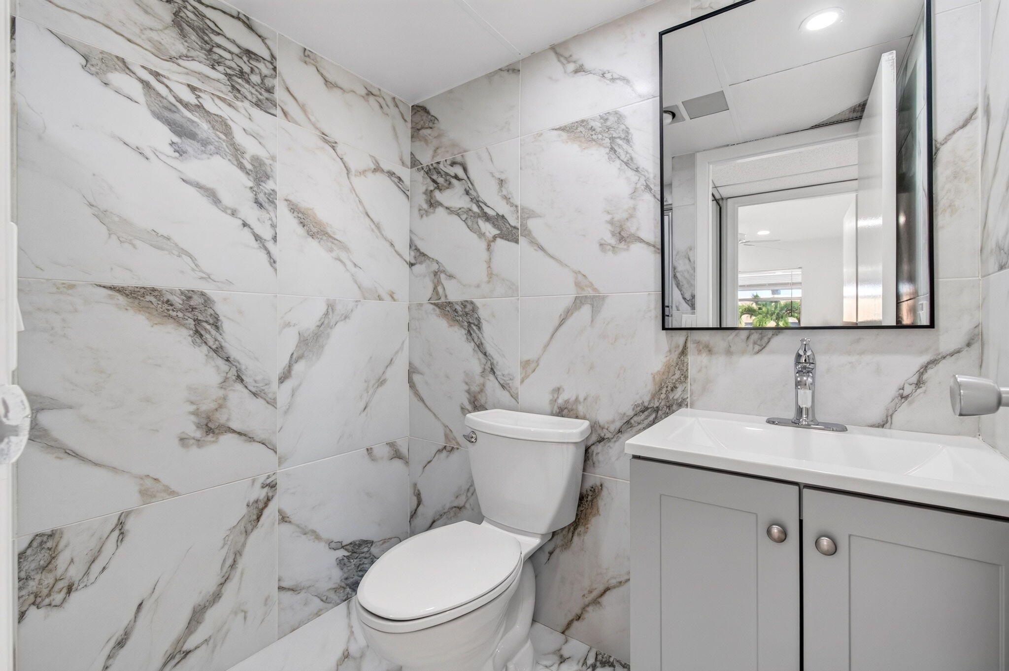 429 Flanders I Property Photo 29
