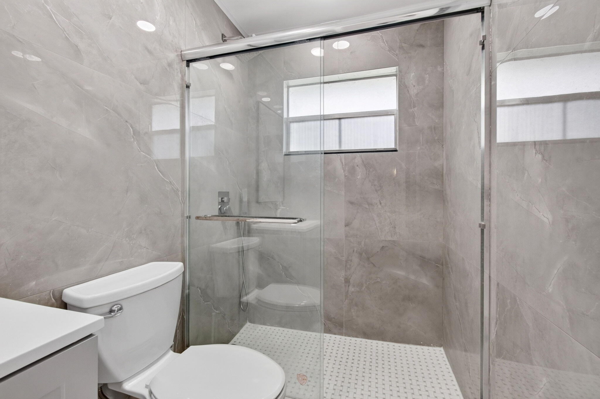 429 Flanders I Property Photo 34