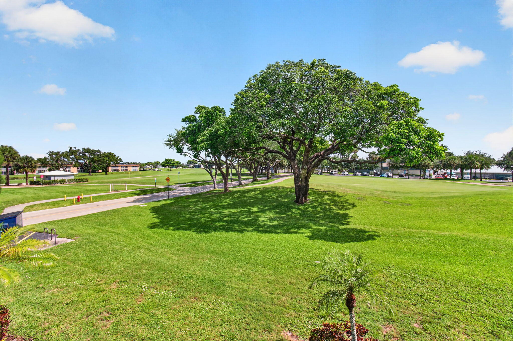 429 Flanders I Property Photo 48