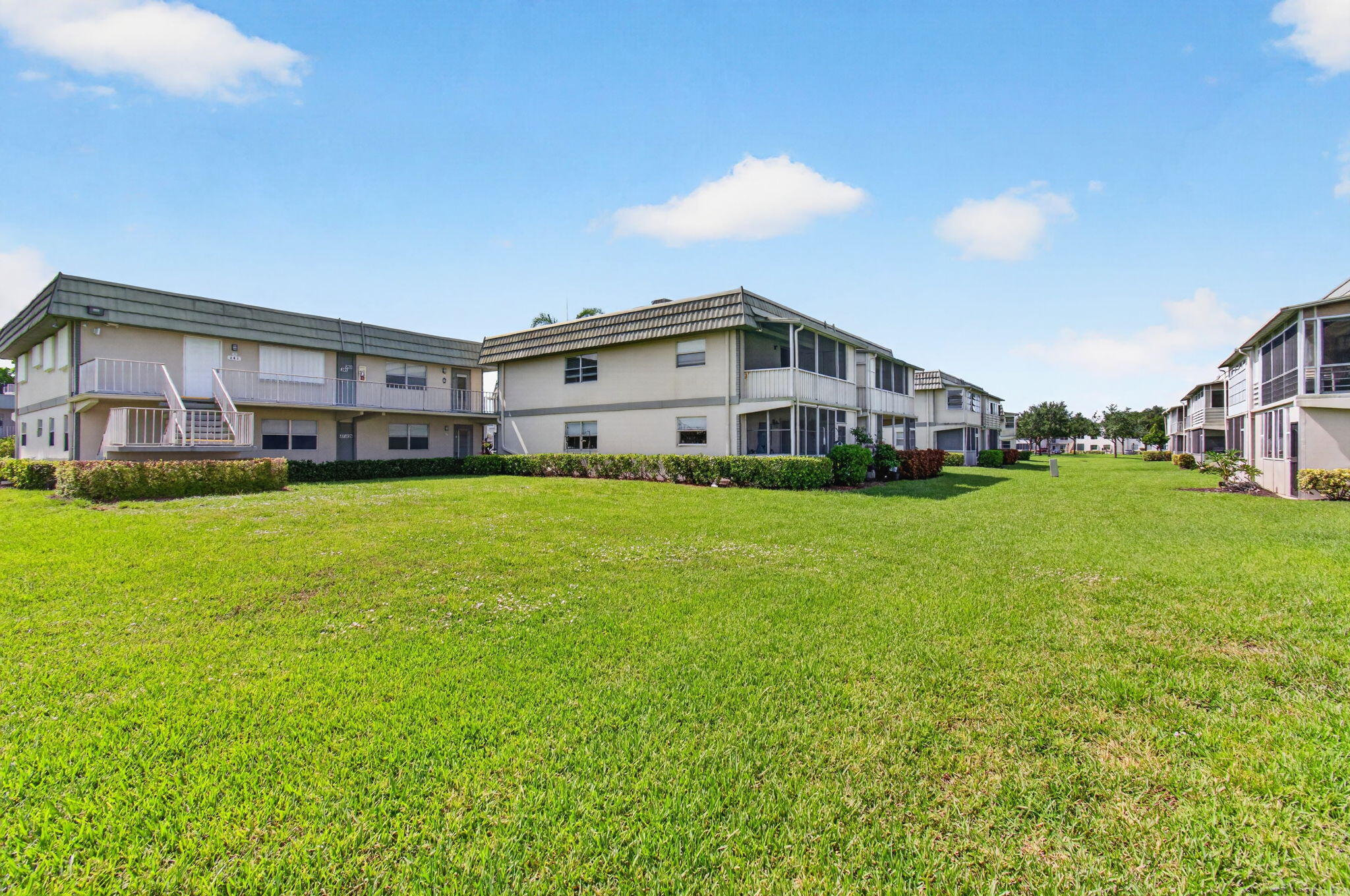429 Flanders I Property Photo 51